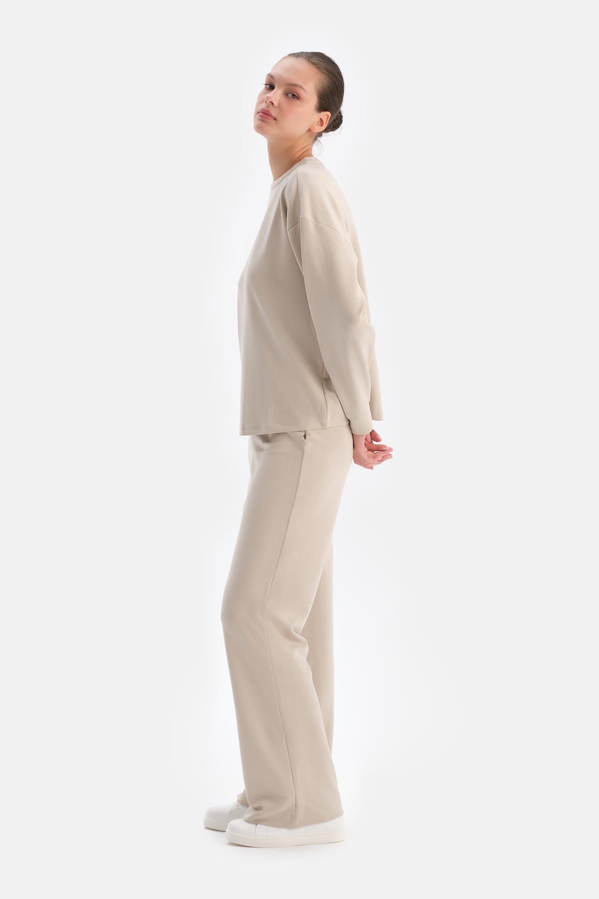 Krem Basıc Modal Sweatshırt