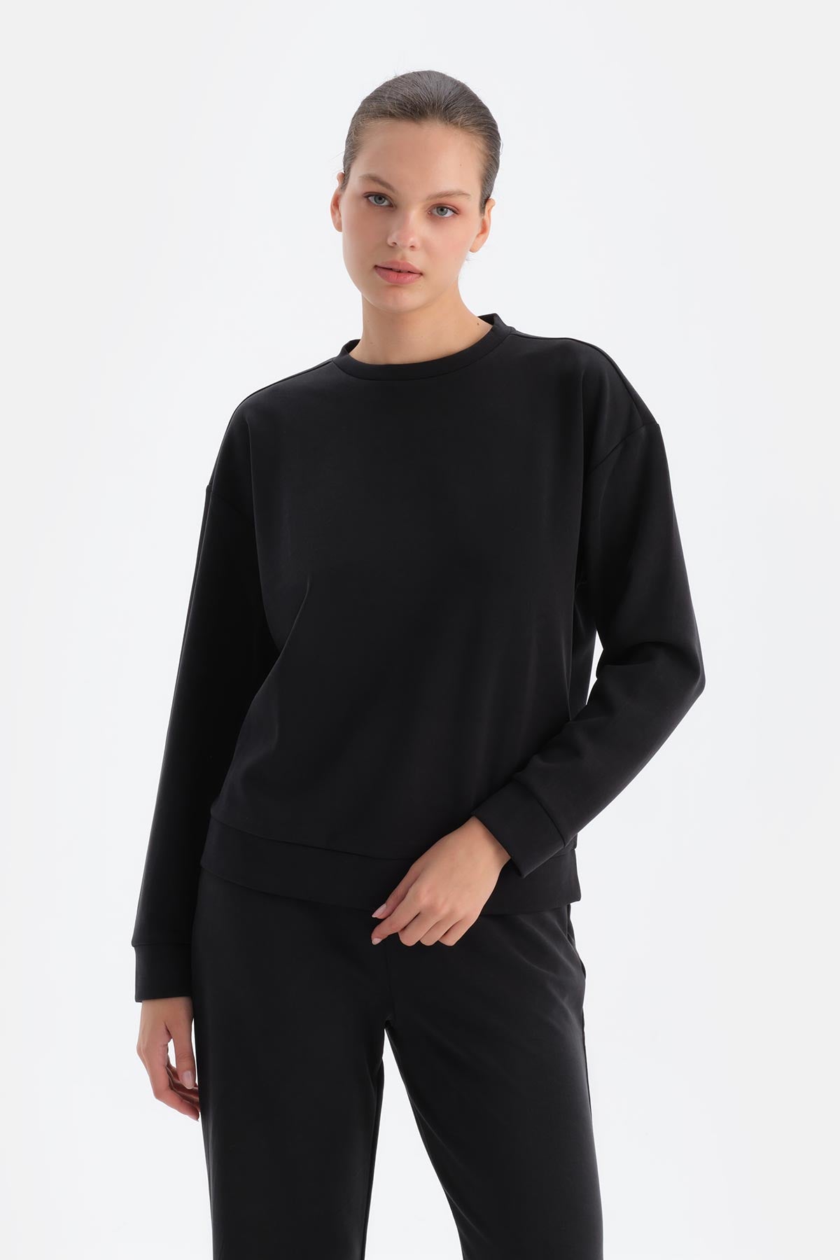 Siyah Basıc Modal Sweatshırt