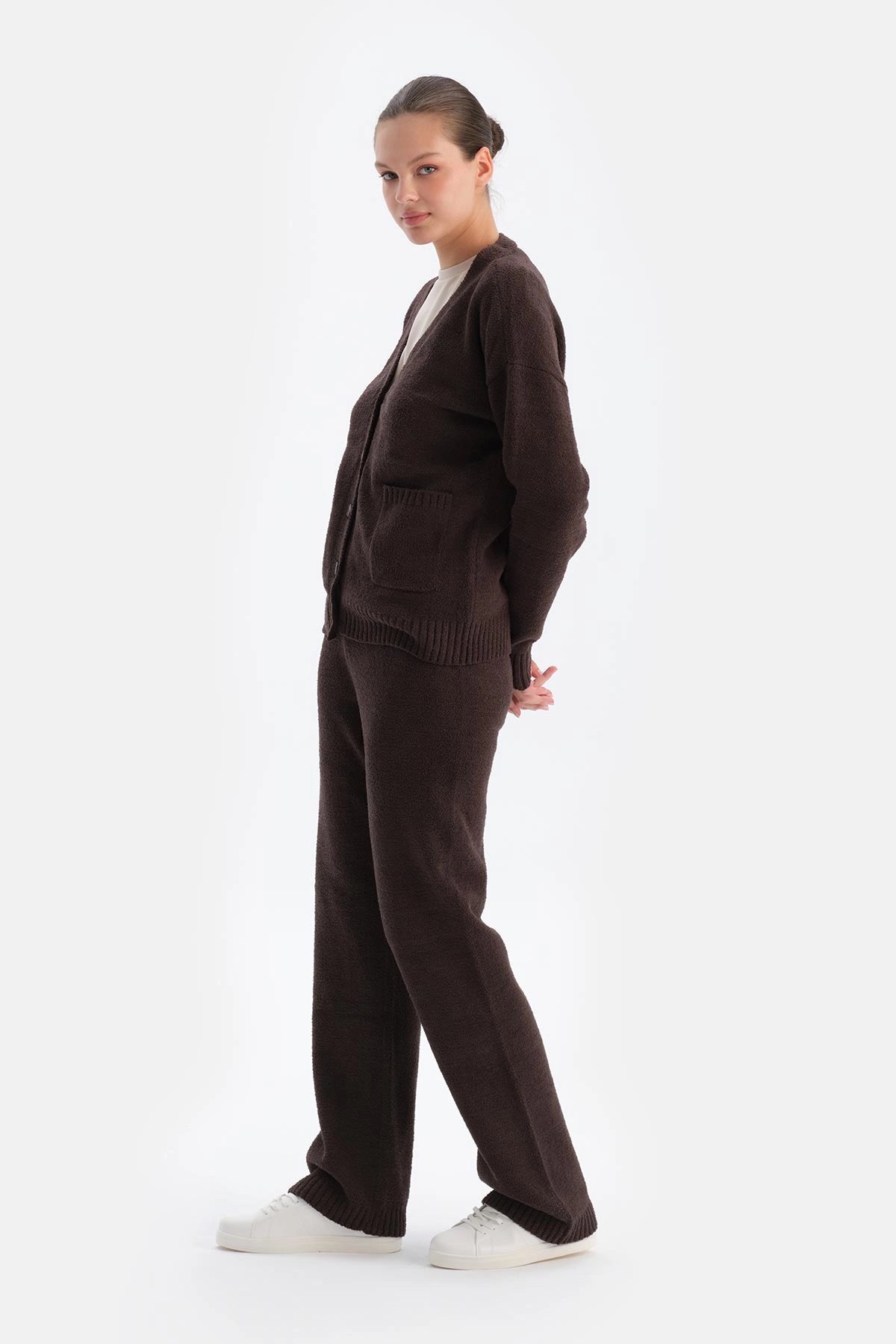 Koyu Kahve Şönil Pantolon
