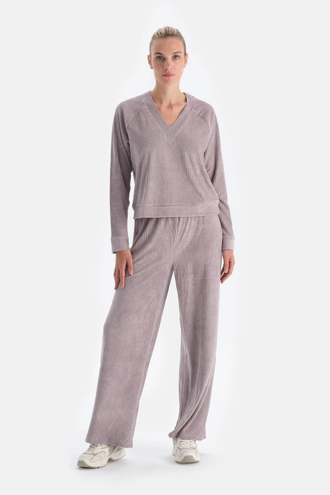 Açık Lila Kadife Pantolon