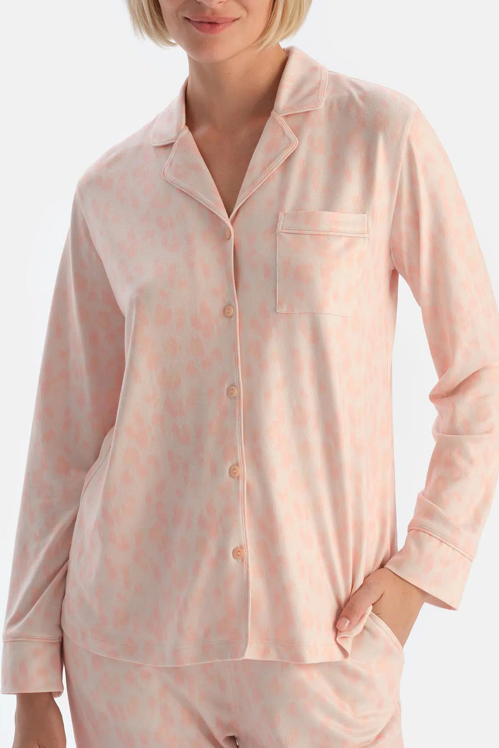 Açık Somon Leopar Desenli Pijama Takımı