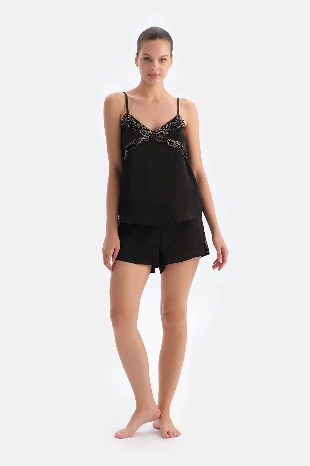 Siyah Dantel Detaylı Saten Brıde Camısole Takım