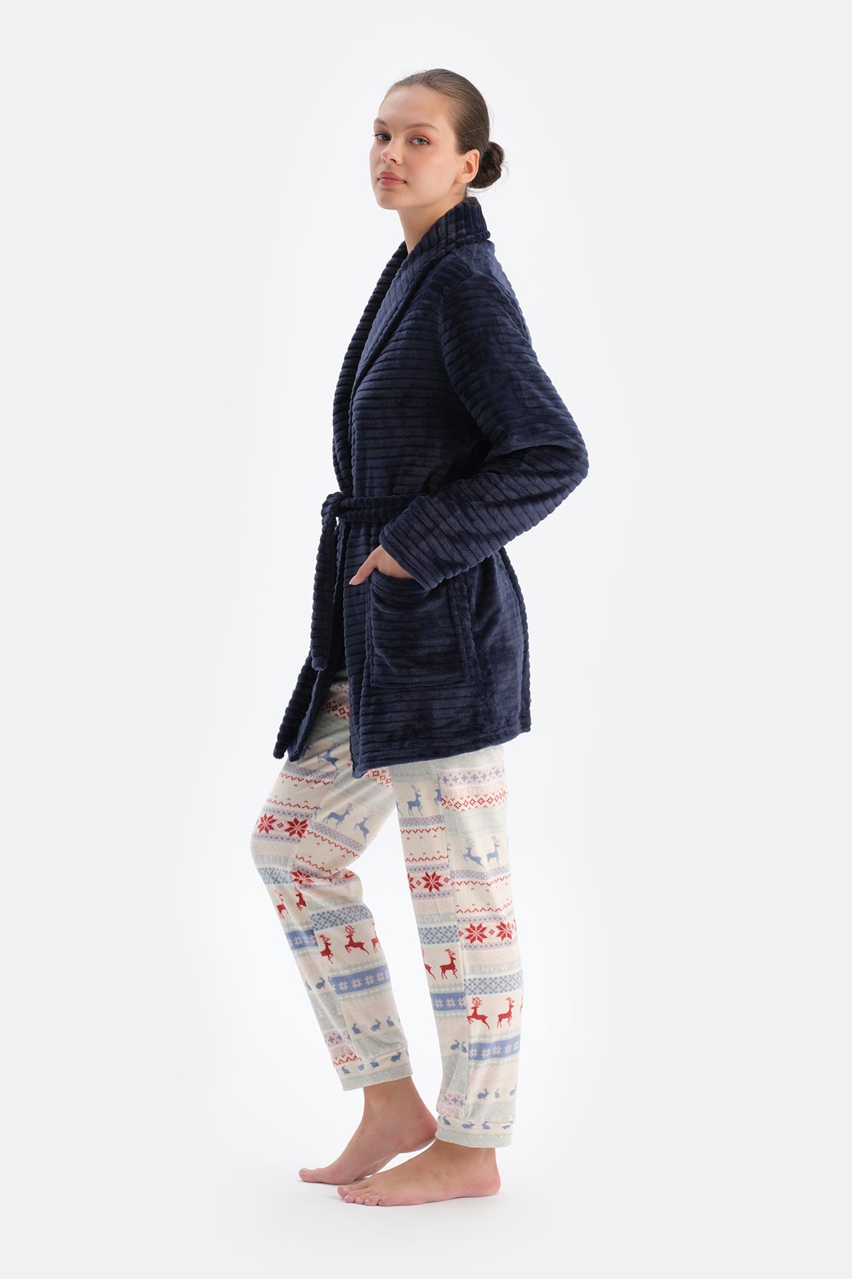 Lacivert Çizgi Görünümlü Puf Sabahlık