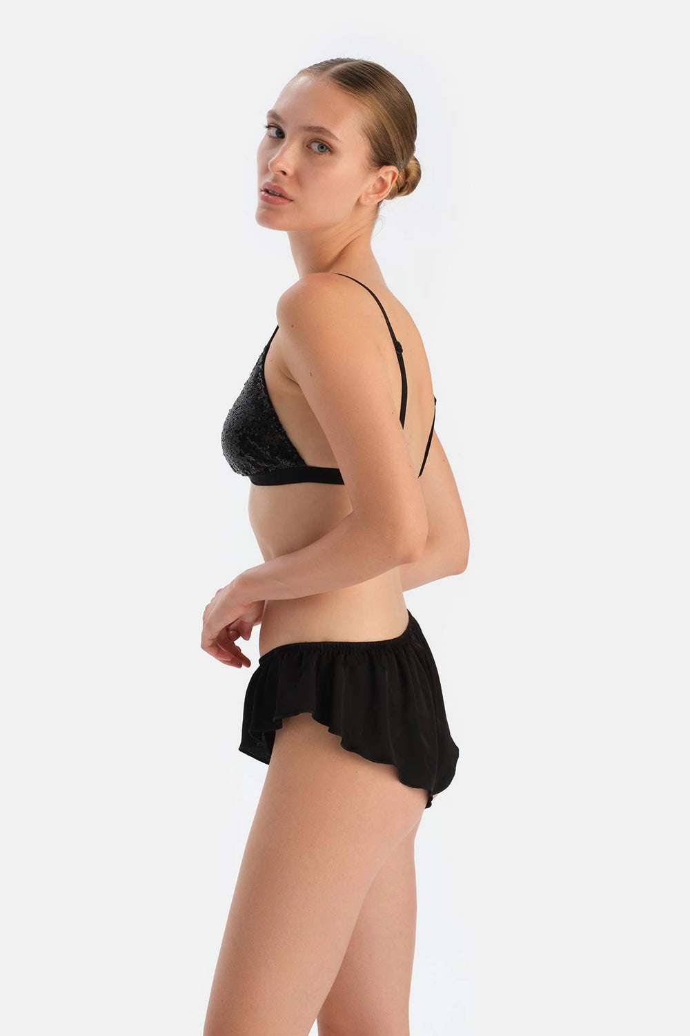 Siyah Payetli Üçgen Form Bralet