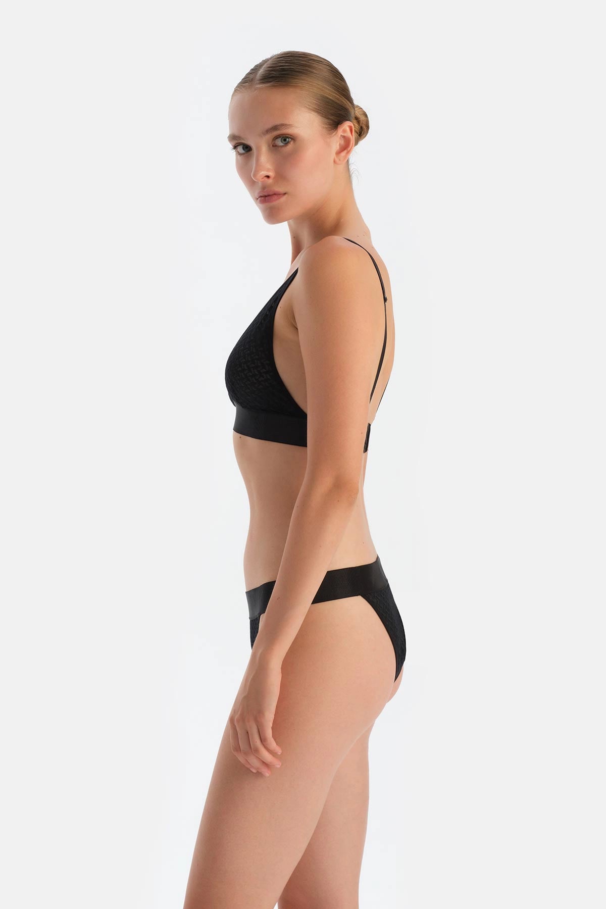 Siyah Premıum Dantelli Ve Lastik Detaylı Bralet