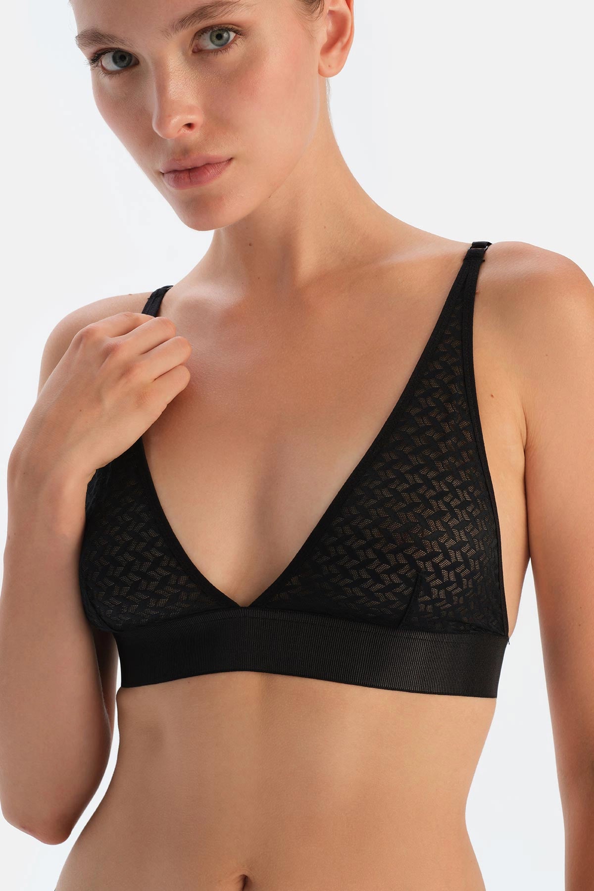 Siyah Premıum Dantelli Ve Lastik Detaylı Bralet