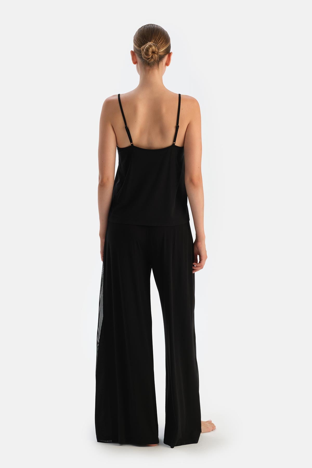 Siyah Basic Ince Askılı Atlet