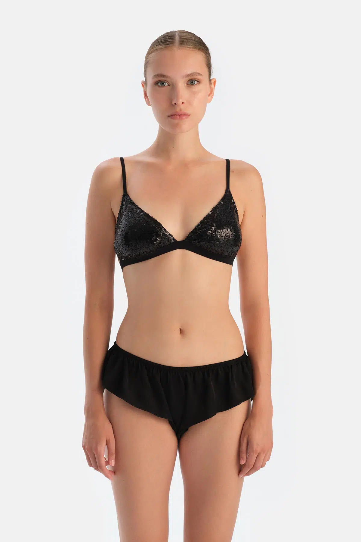 Siyah Fırfırlı Brıef Külot