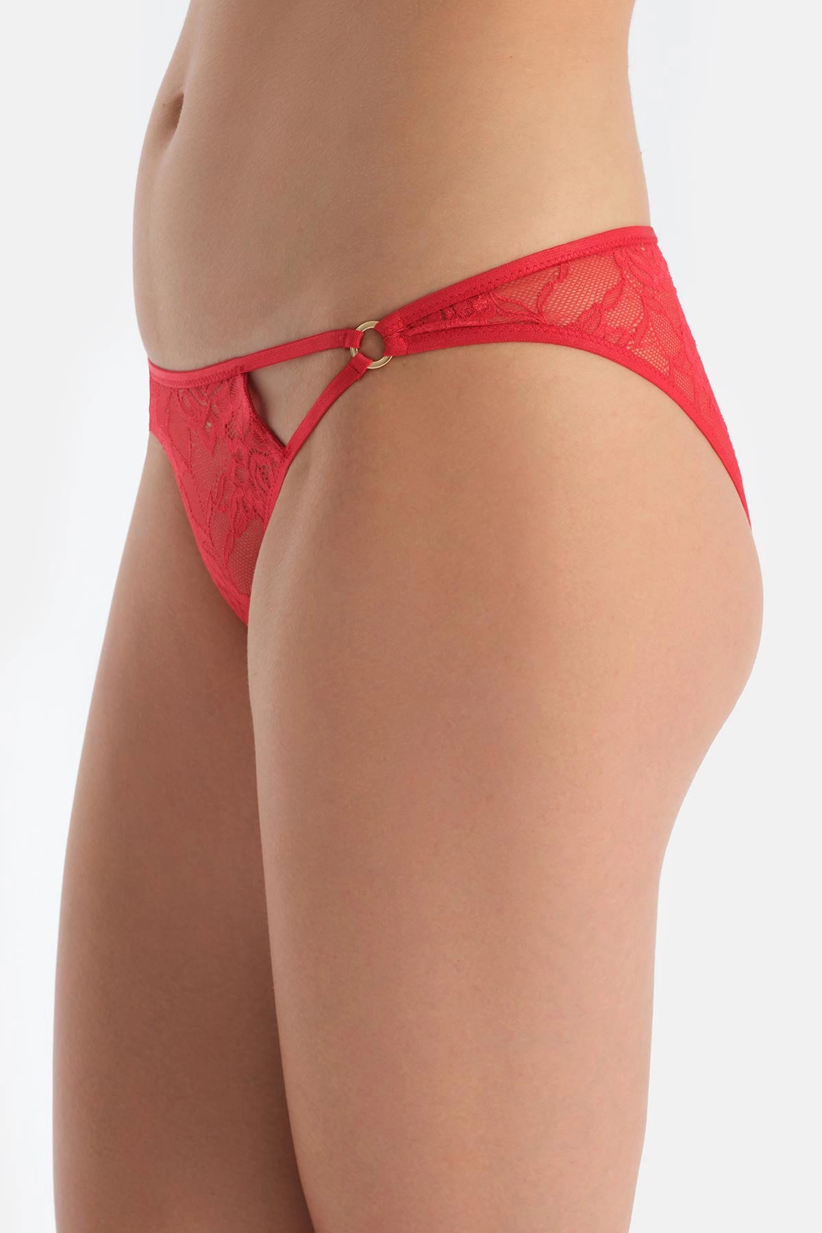 Kırmızı Ön Aksesuar Detaylı Dantelli Brıef Külot