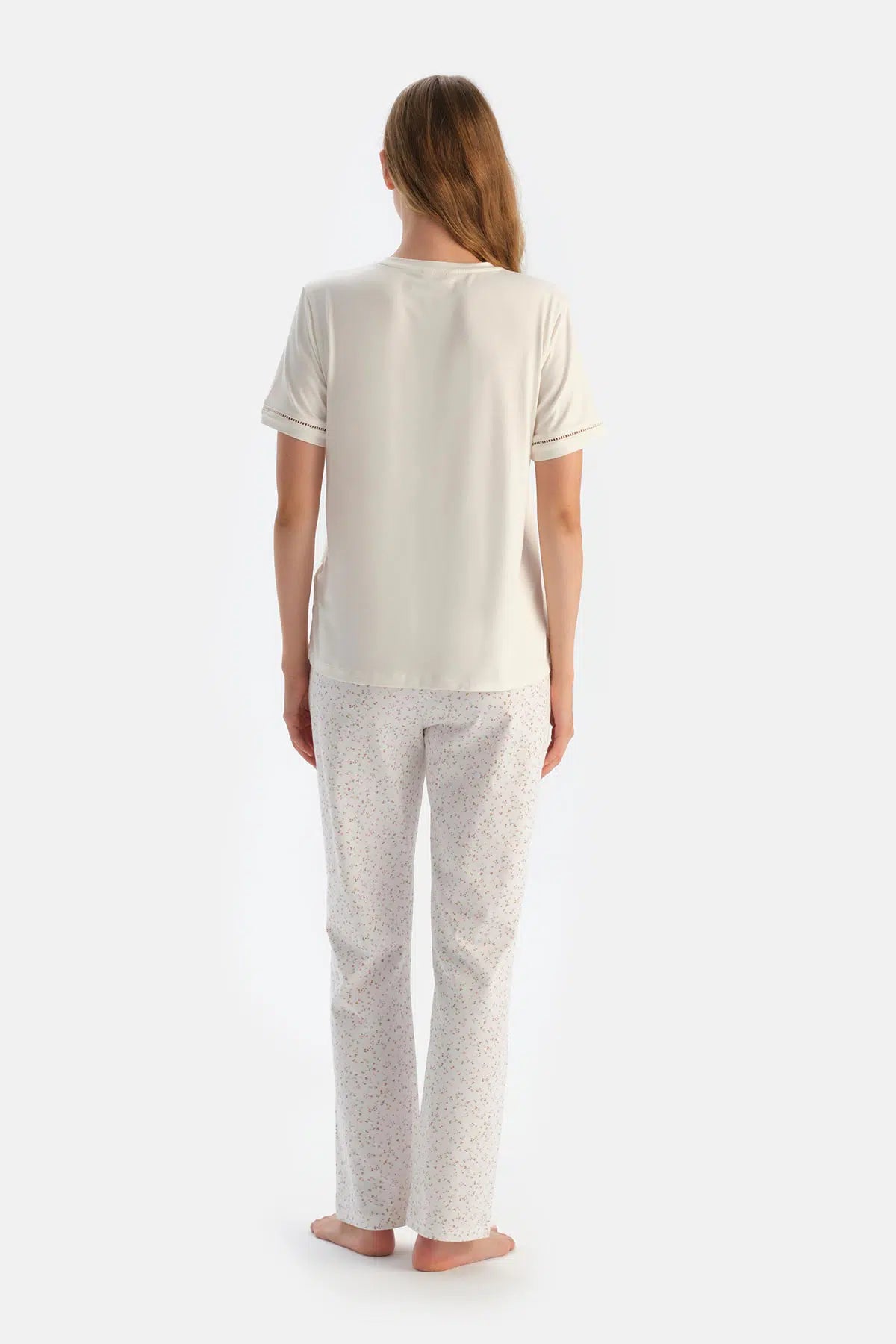 Ekru-Pembe Çiçek Desenli Süprem Ikili Örme Pantolon