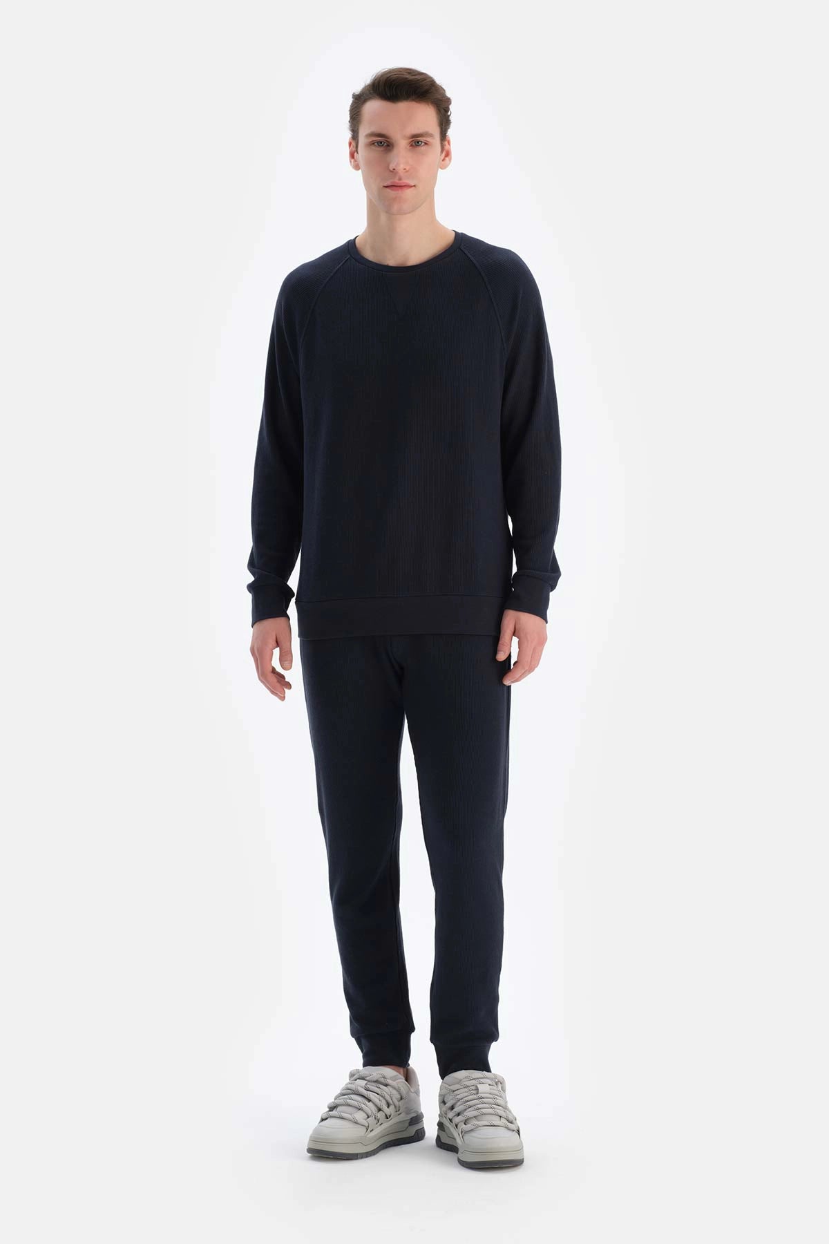 Lacivert Bisiklet Yaka Uzun Kollu Waffle Sweatshırt