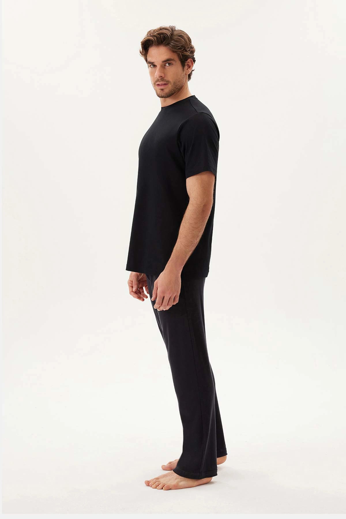 Beyaz-Siyah Bisiklet Yaka Kısa Kollu Ikili Tişört