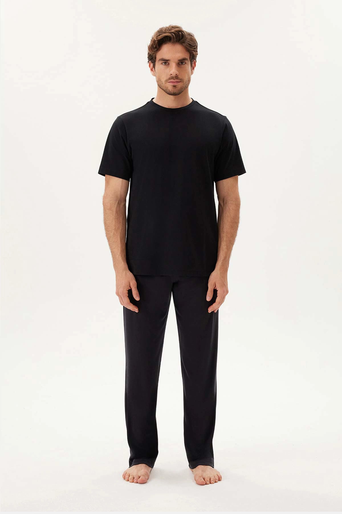 Beyaz-Siyah Bisiklet Yaka Kısa Kollu Ikili Tişört