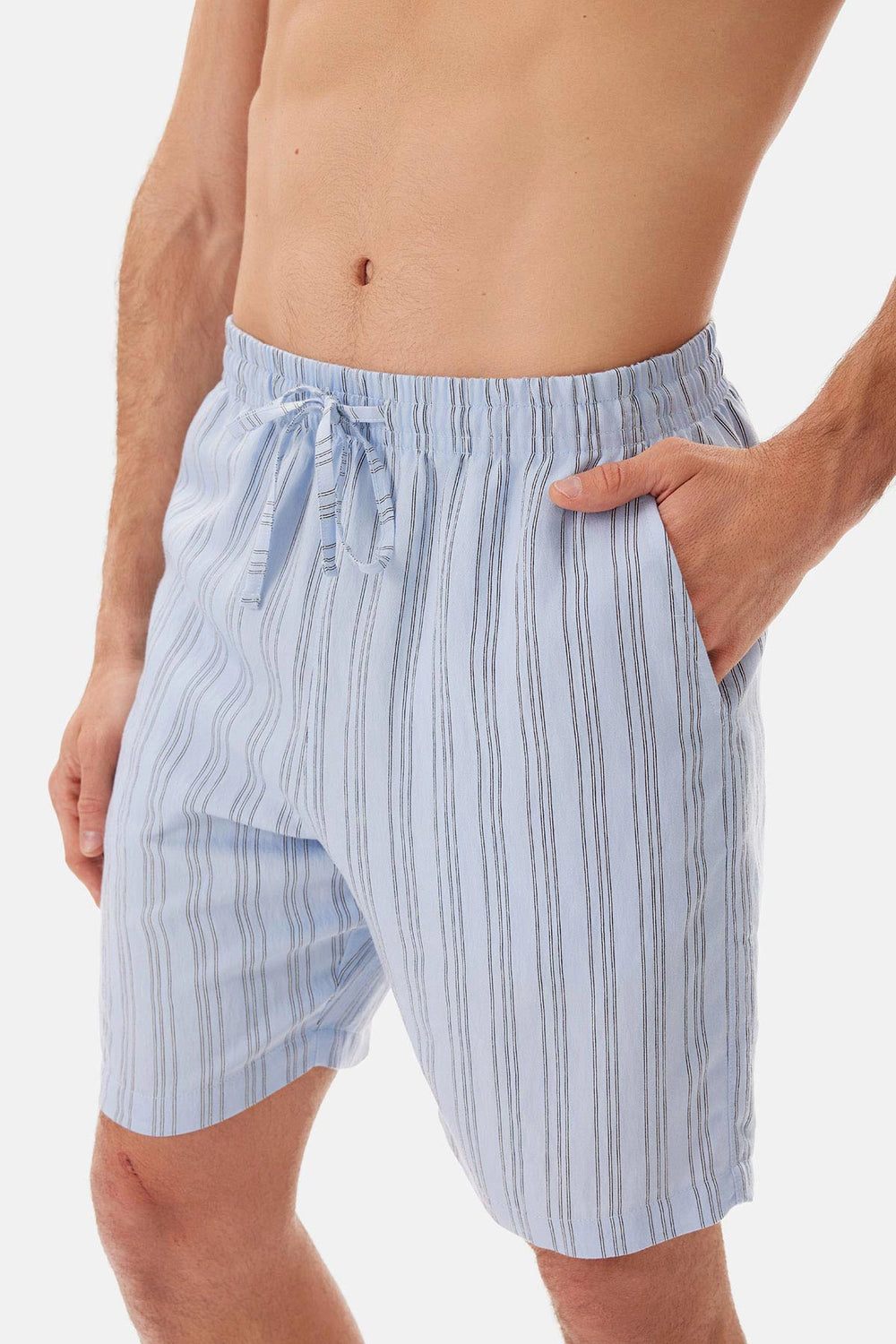 Açık Mavi Çizgili Dokuma Şort