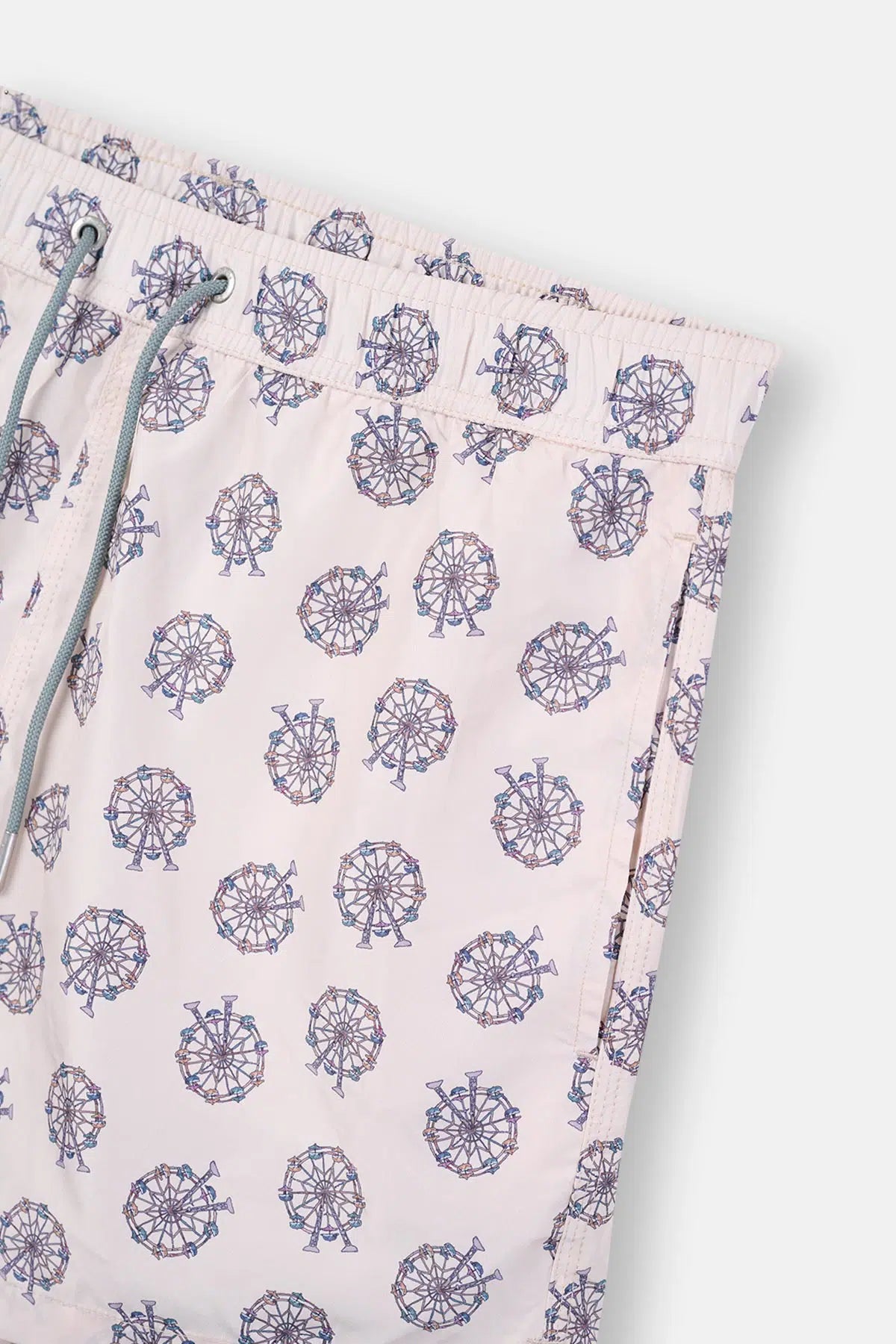 Multicolor Dönme Dolap Desenli Kısa Deniz Şortu