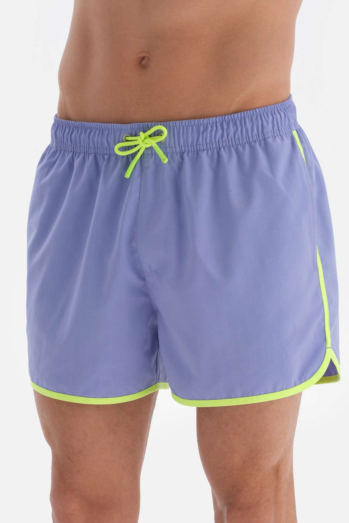 Lila Biyeli Mini Şort