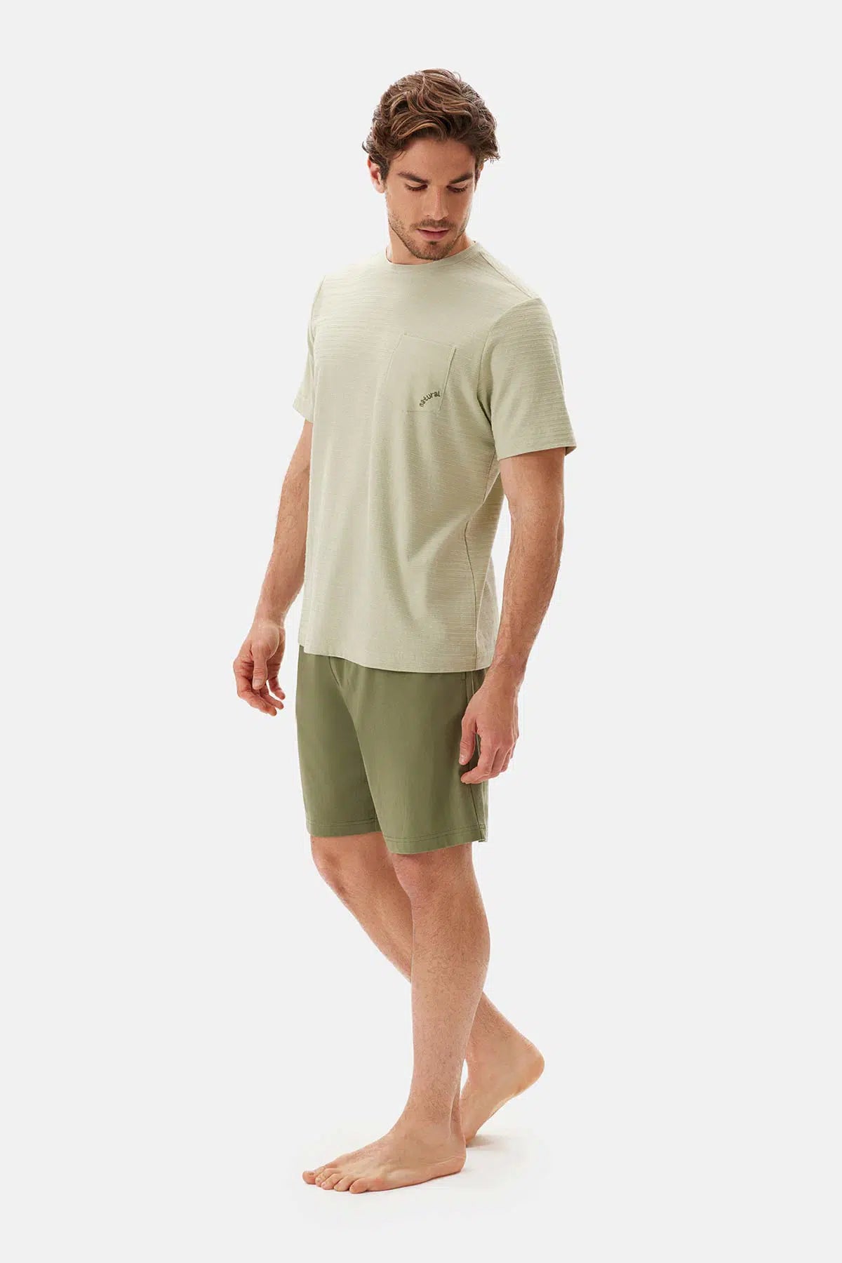 Açık Yeşil Bis Yaka Tişört Şort Pijama Takımı