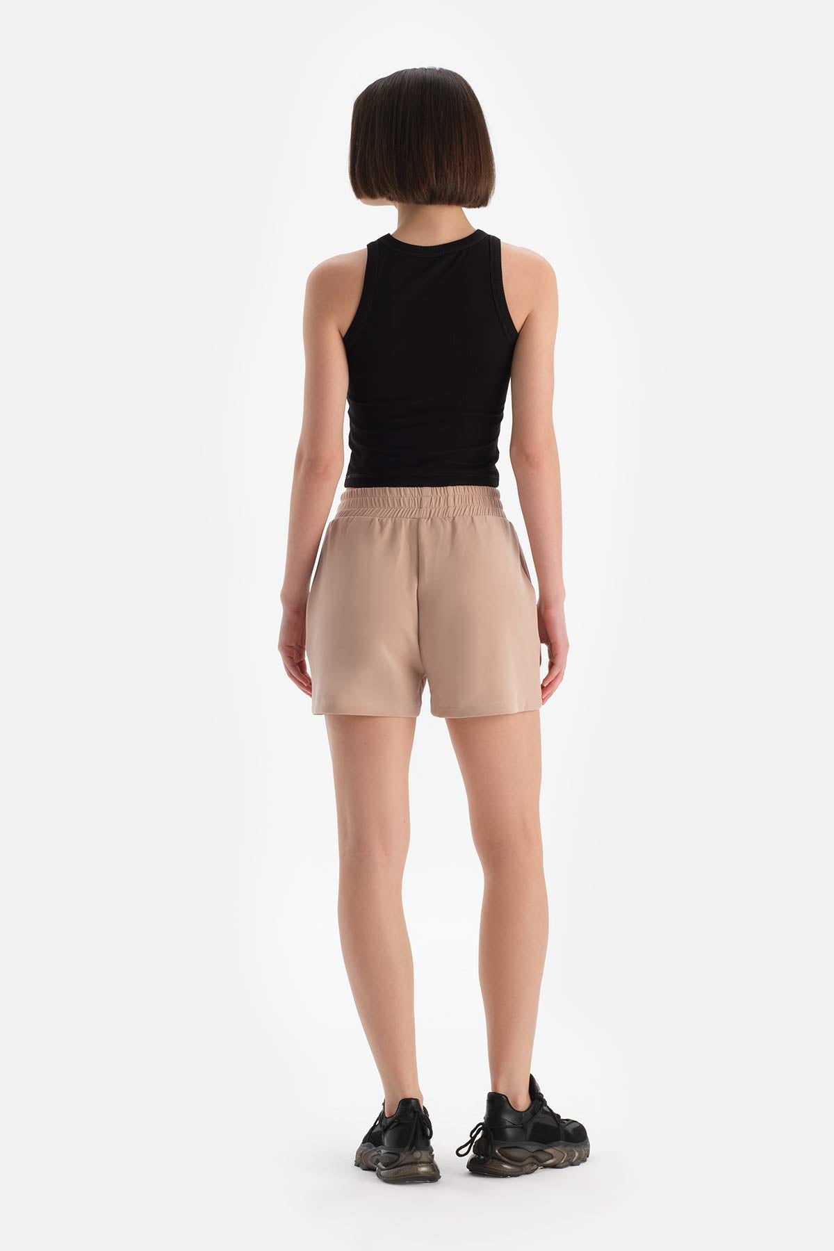 Siyah Dagi Active Kadın Kaşkorse Kolsuz Atlet