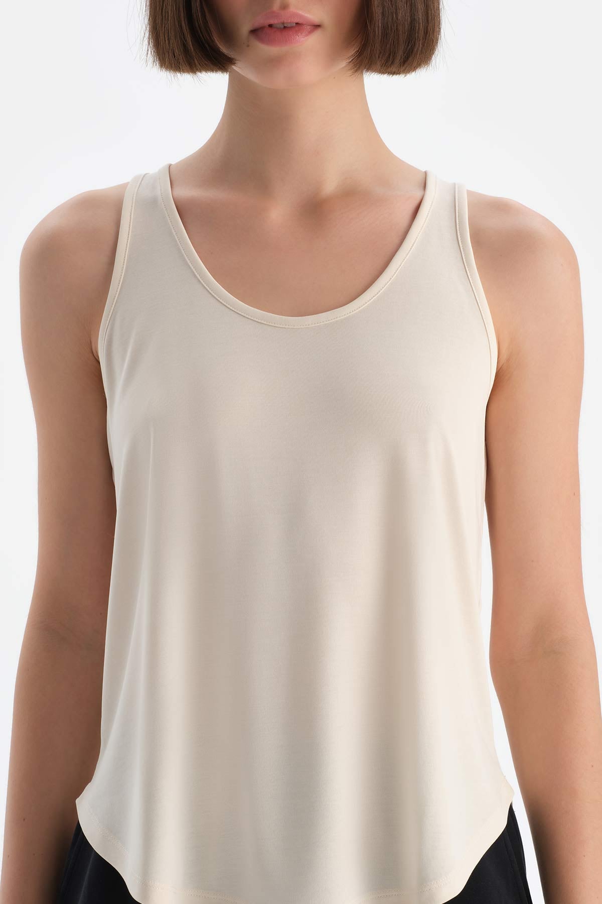 Ekru Dagi Active Kadın Modal Kolsuz Atlet