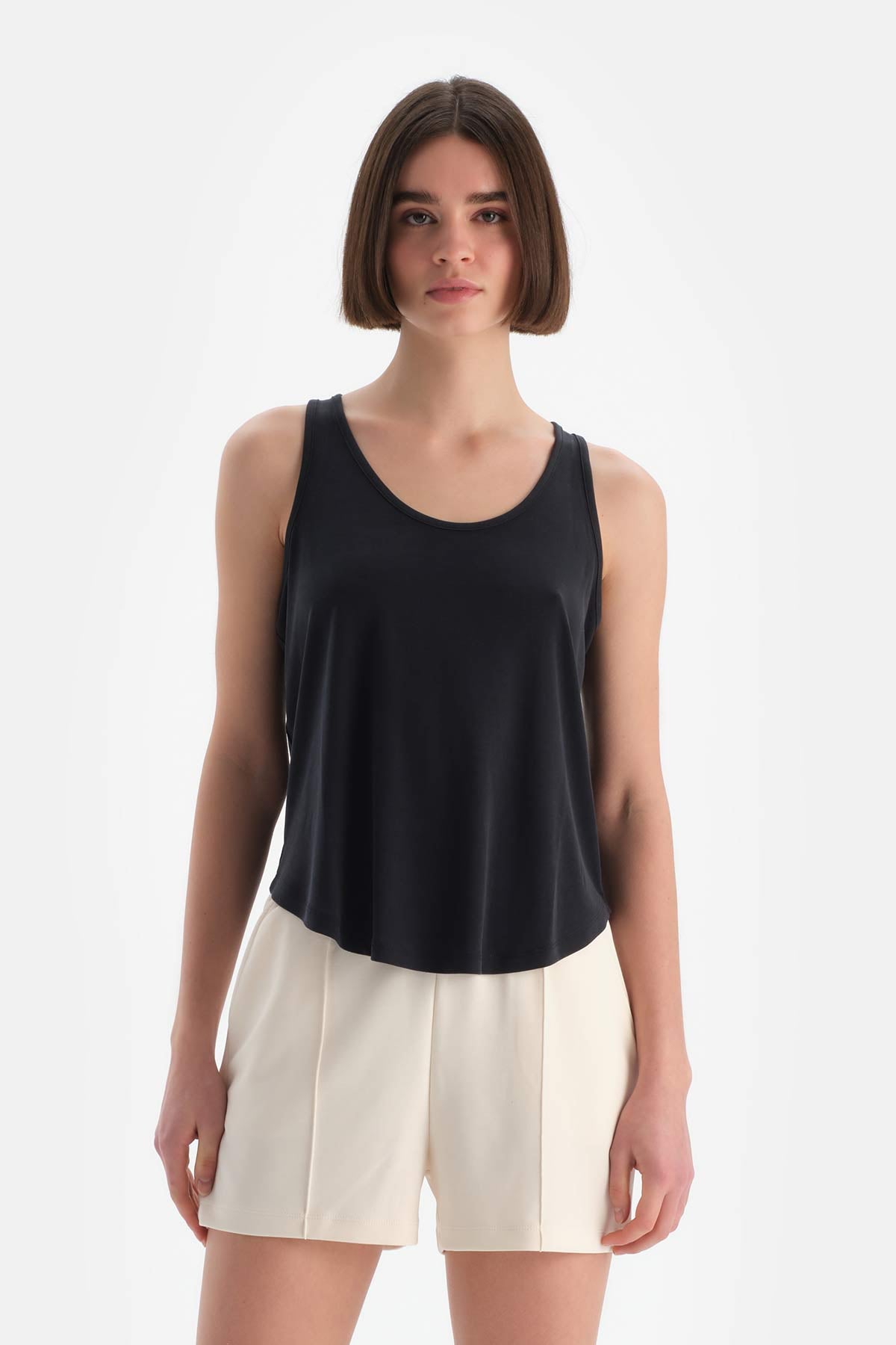 Siyah Dagi Active Kadın Modal Kolsuz Atlet