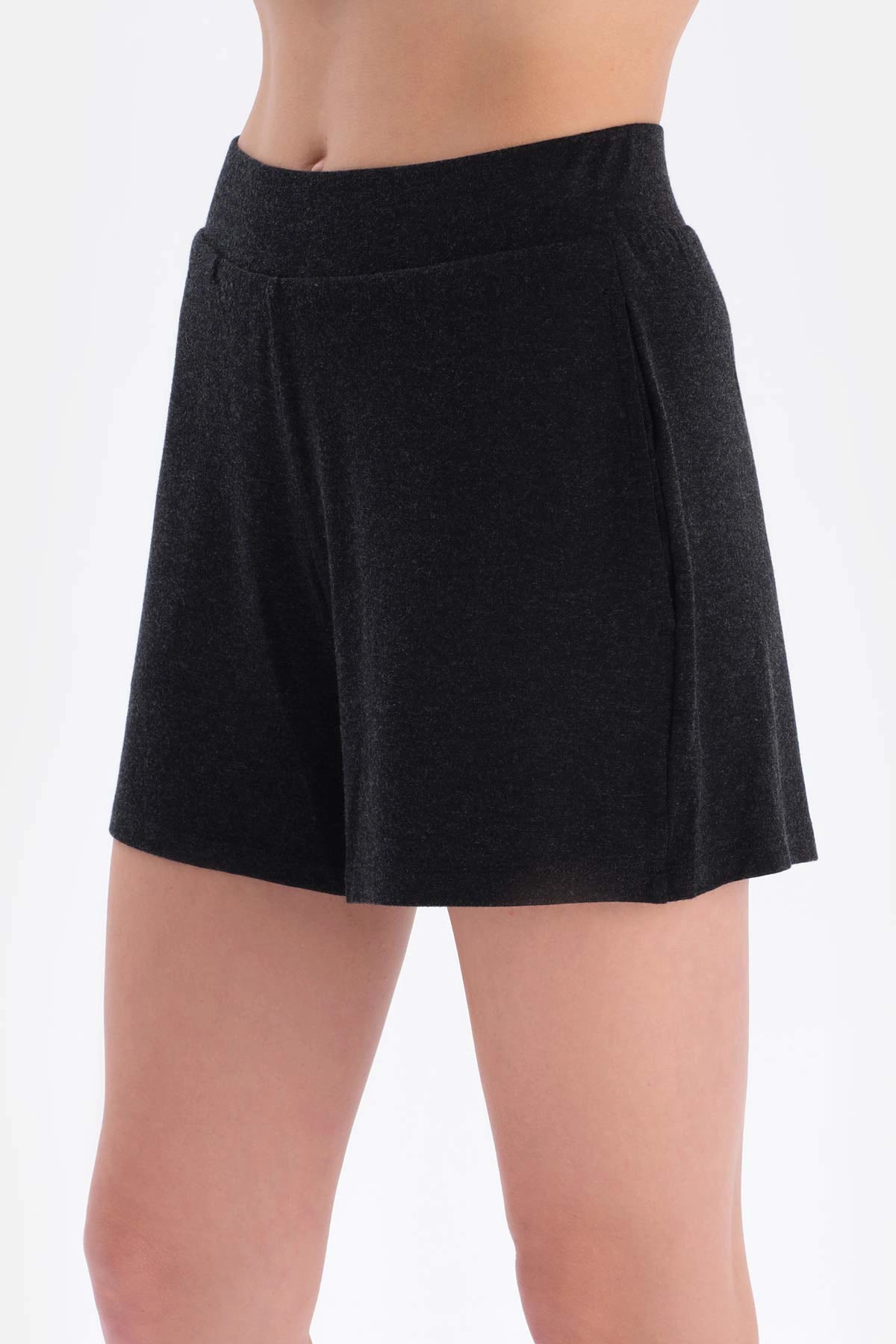 Siyah Soft Touch Basıc Şort