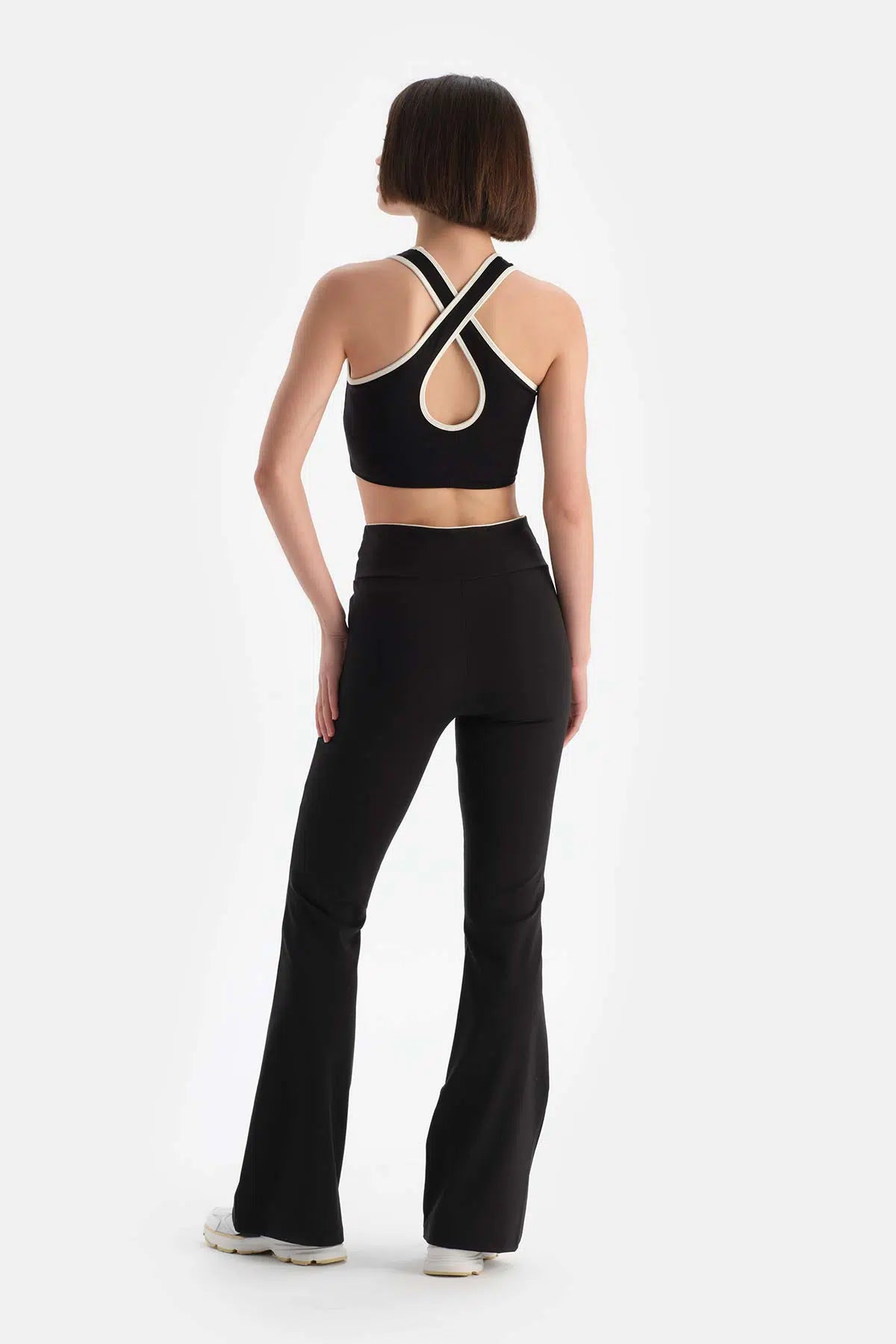 Siyah Dagi Active Kadın Bel Biye Detaylı Ispanyol Paça Tayt