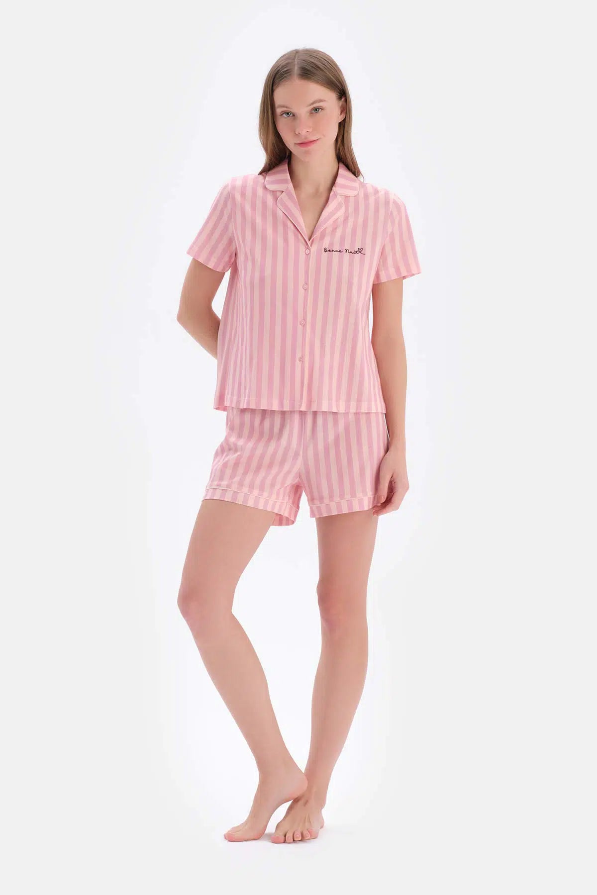 Açık Pembe Çizgili Modal Şortlu Pijama Takımı