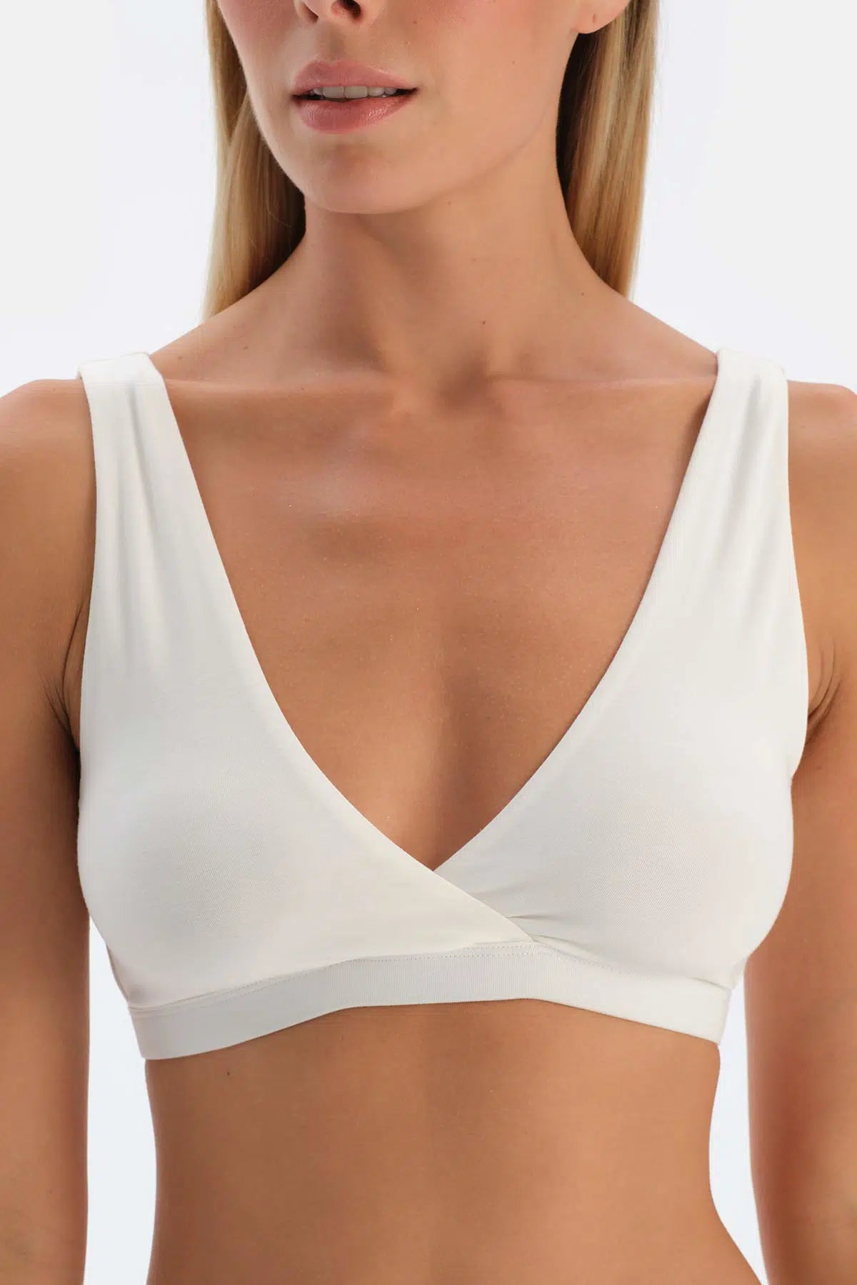 Kırık Beyaz Micromodal Kuruvaze Sütyen