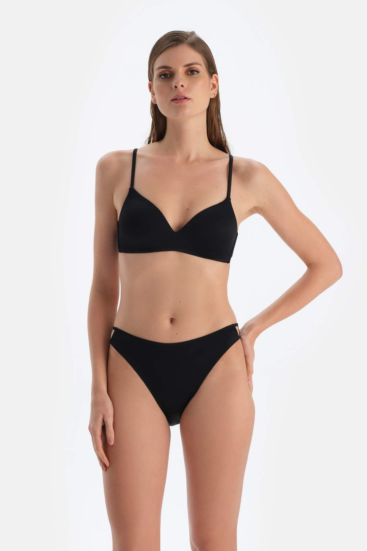 Siyah Düşük Bel Bikini Alt