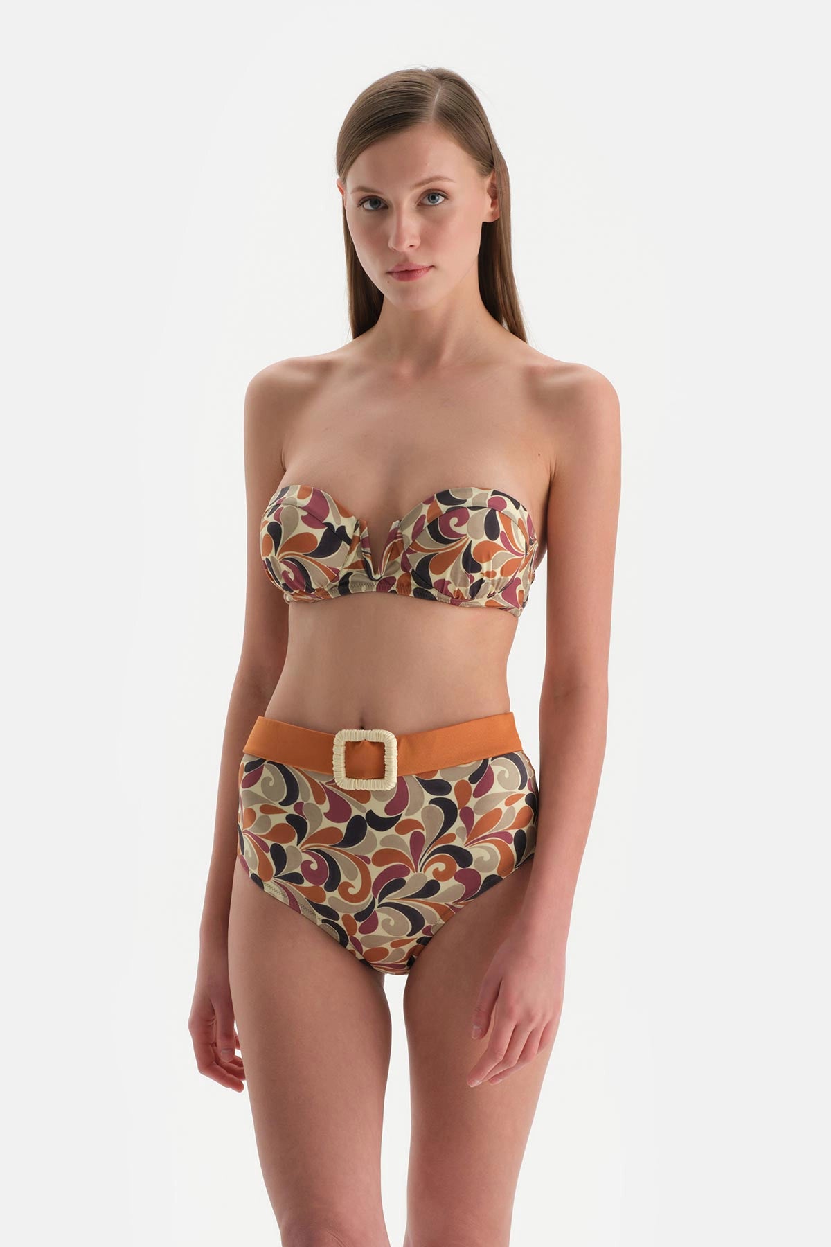 Kahverengi Straplez Kaplı Bikini Üst