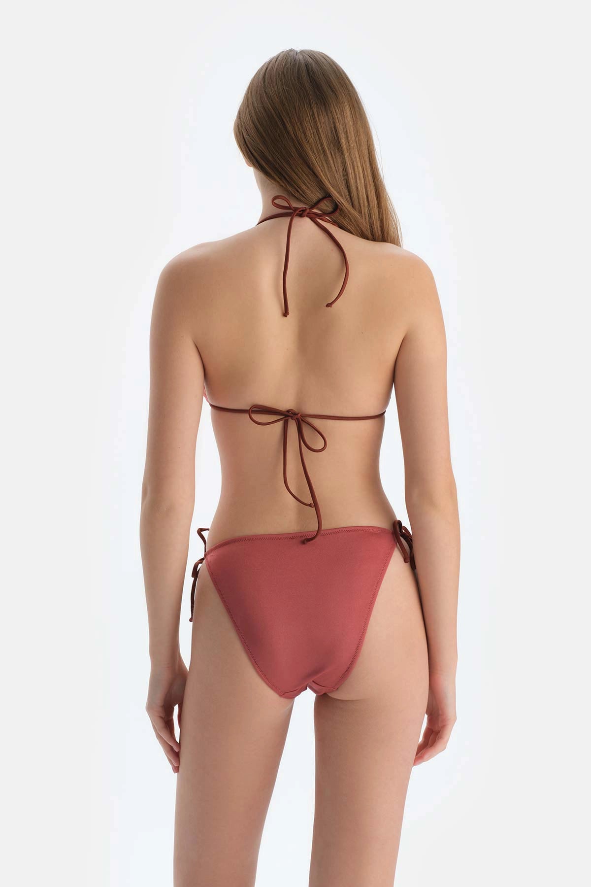 Kahverengi Üçgen Küçük Bikini Üst