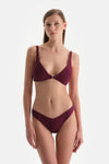 Bordo Üçgen Geniş Bikini Üst