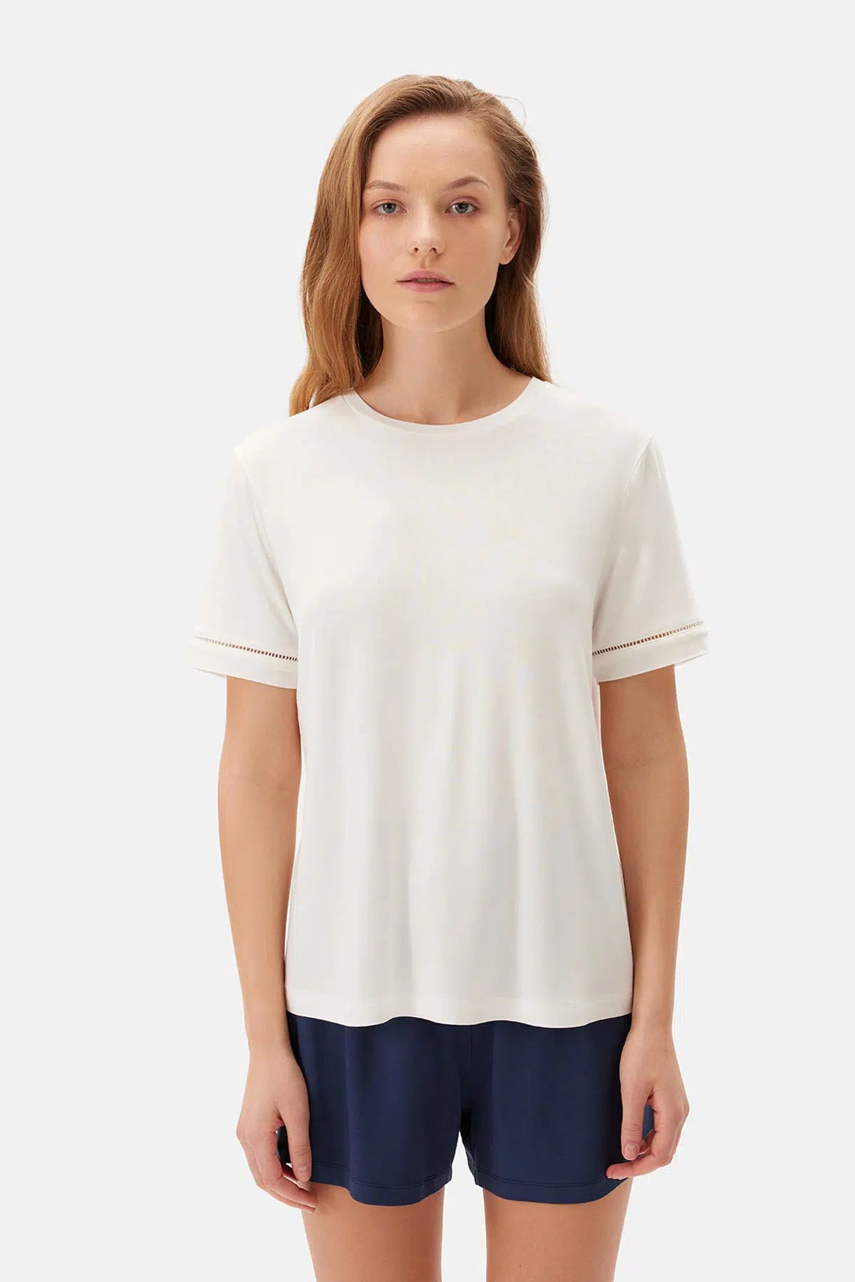 Ekru Bisiklet Yaka Kısa Kol Şortlu Pijama Takımı