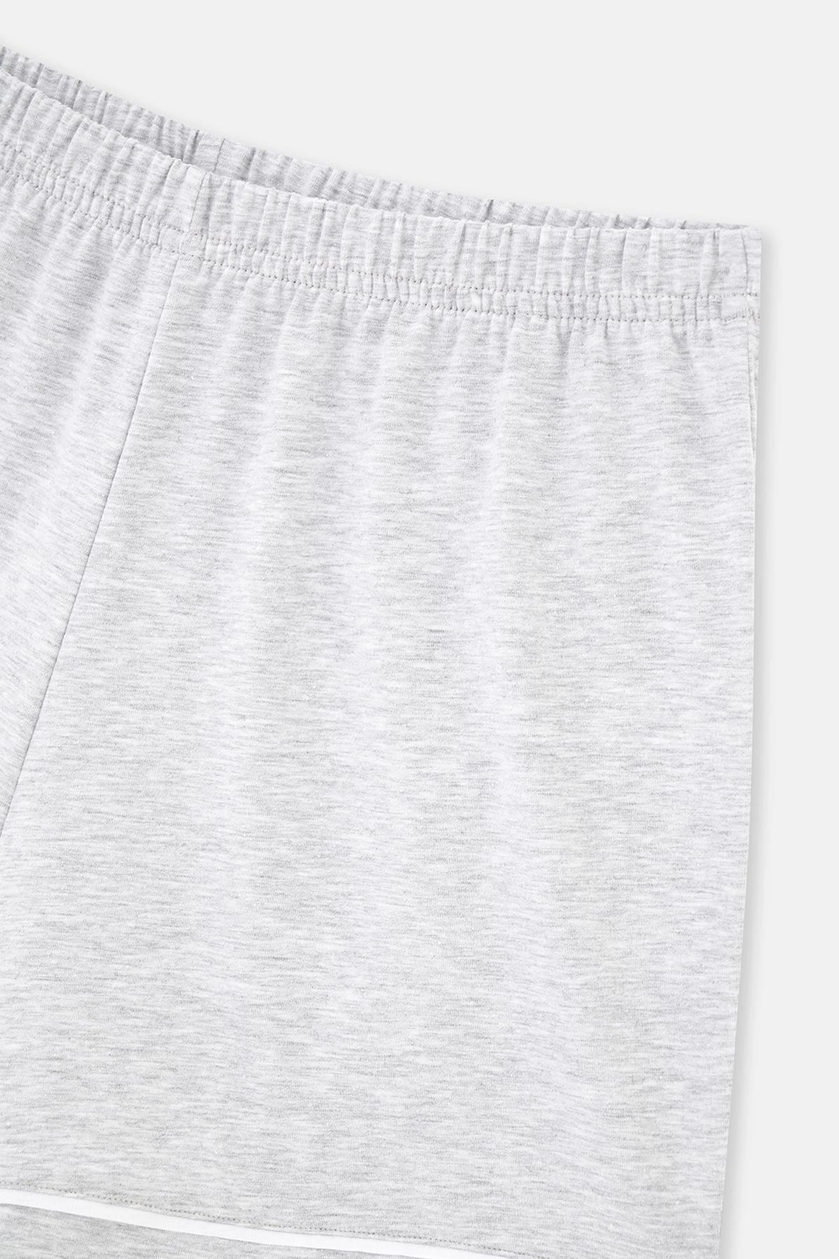 Gri Melanj Biye Detaylı Basic Şortlu Pijama Takımı