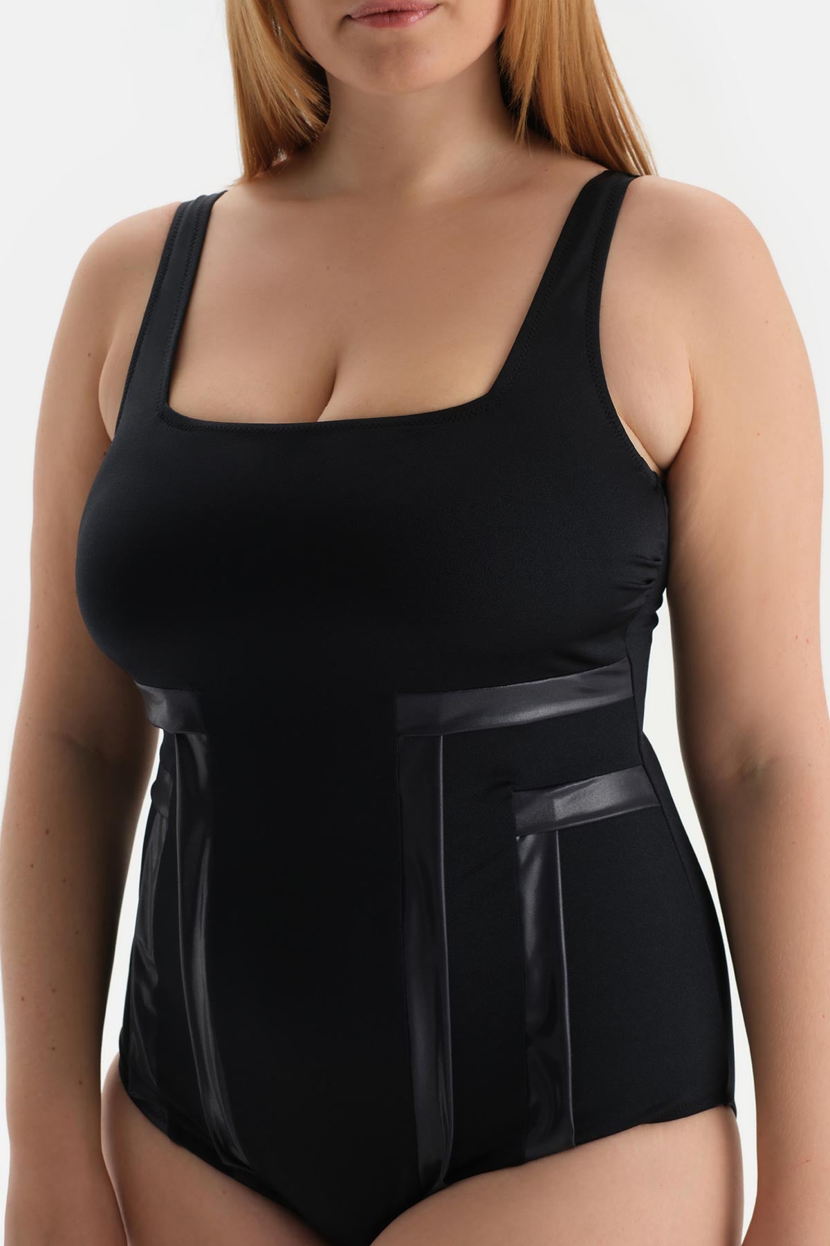 Siyah Kare Yaka Mayo