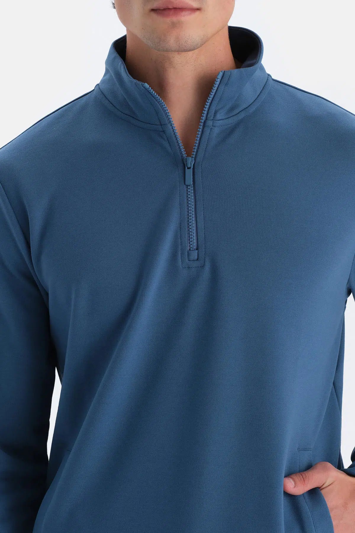 Indigo Erkek Dik Yaka Yarım Fermuarlı Sweatshırt