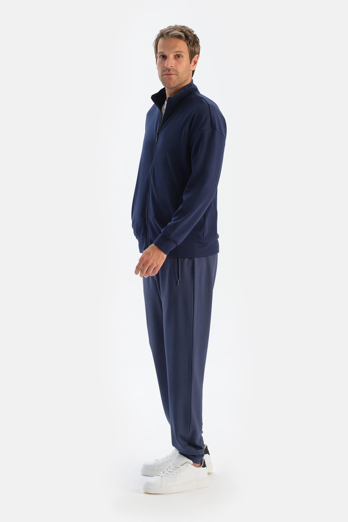 Açık Mavi Erkek Dik Yaka Fermuarlı Sweatshırt