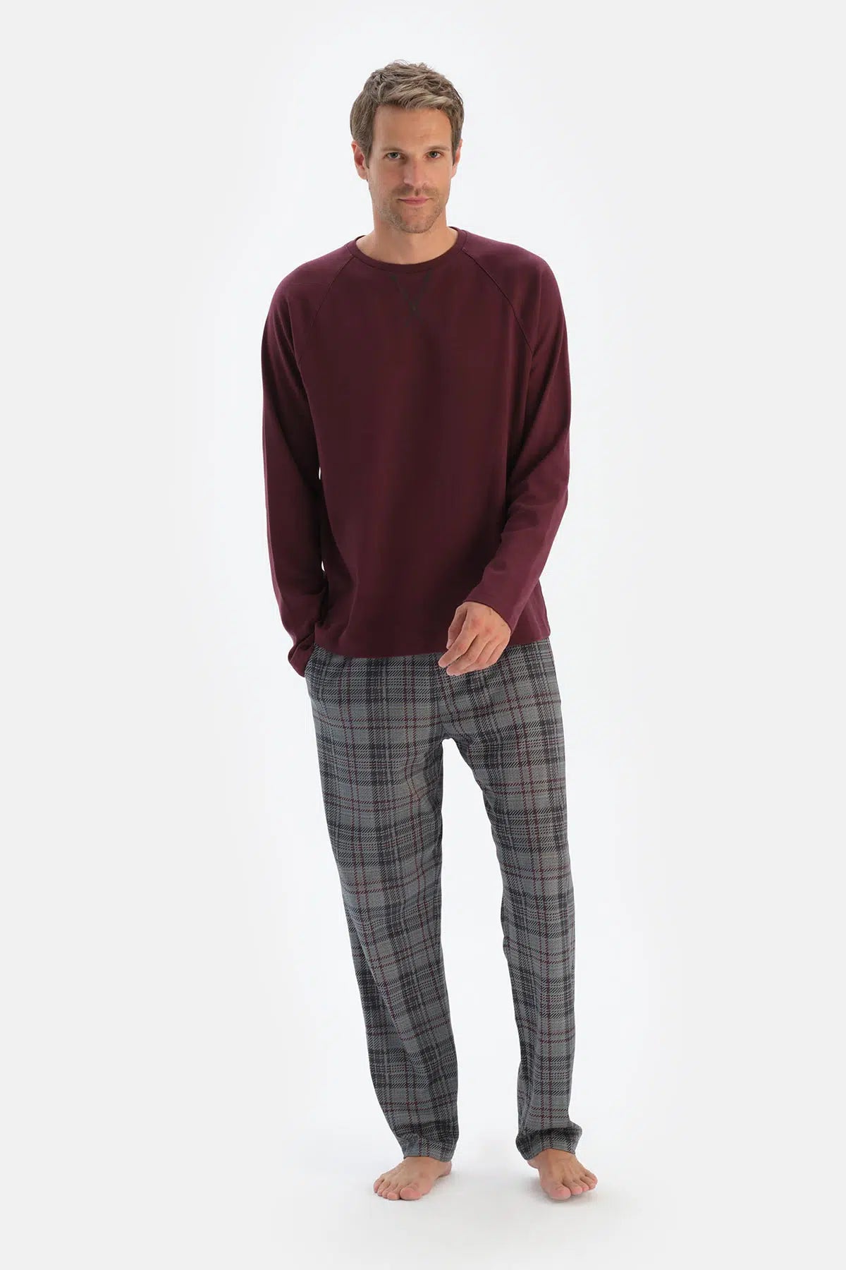 Bordo Bisiklet Yaka Reglan Kol Altı Ekoseli Pijama Takımı