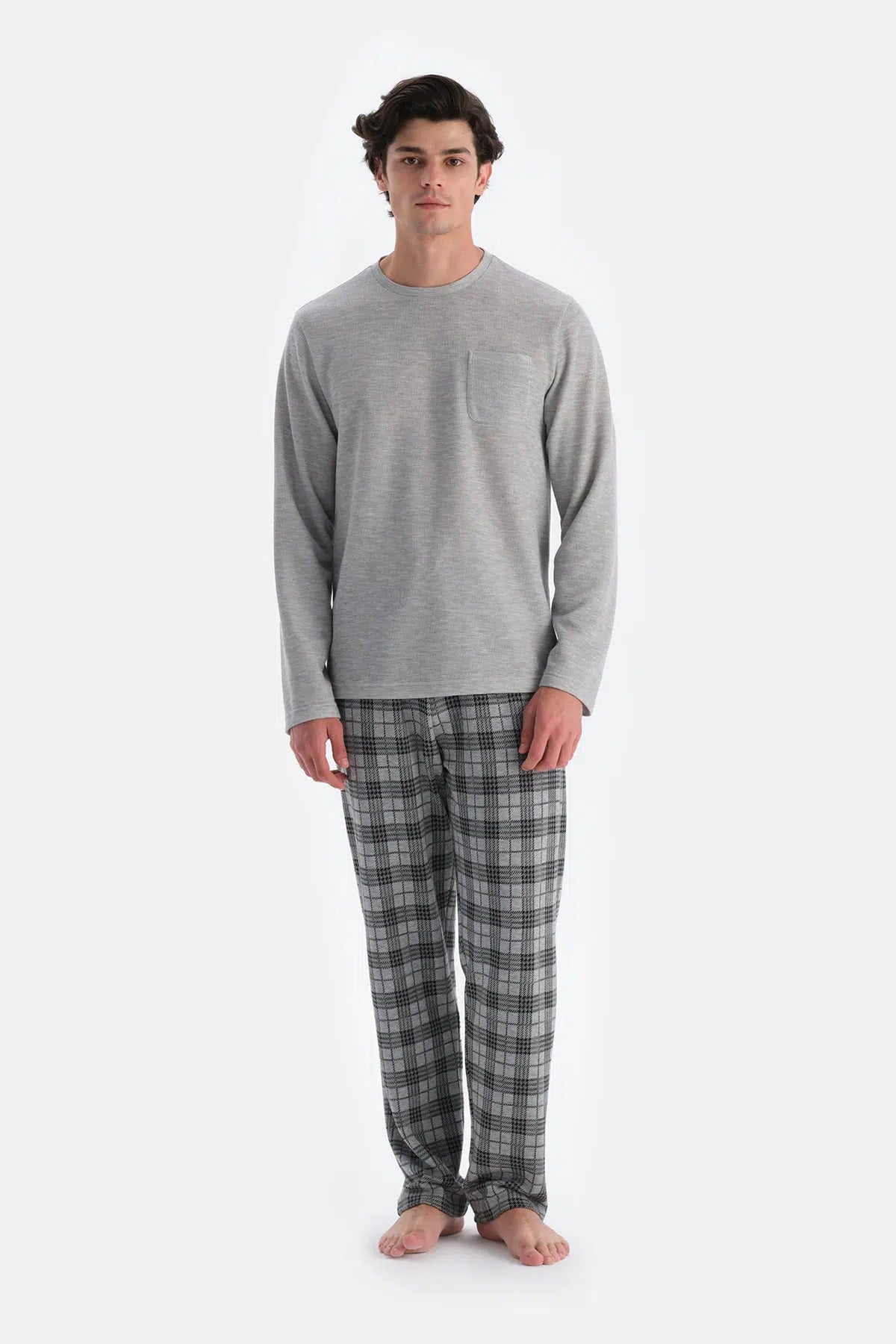 Gri Melanj Bisiklet Yaka Uzun Kollu Ekose Pantolonlu Pijama Takımı