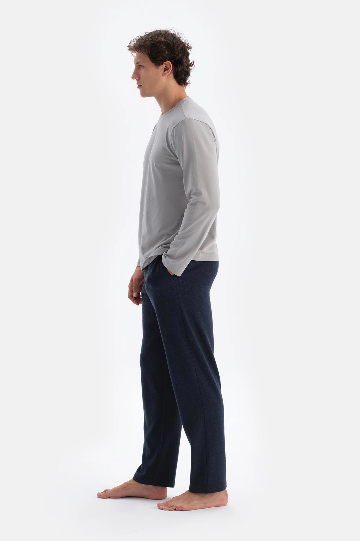 Gri Bisiklet Yaka Pamuk Pijama Üstü