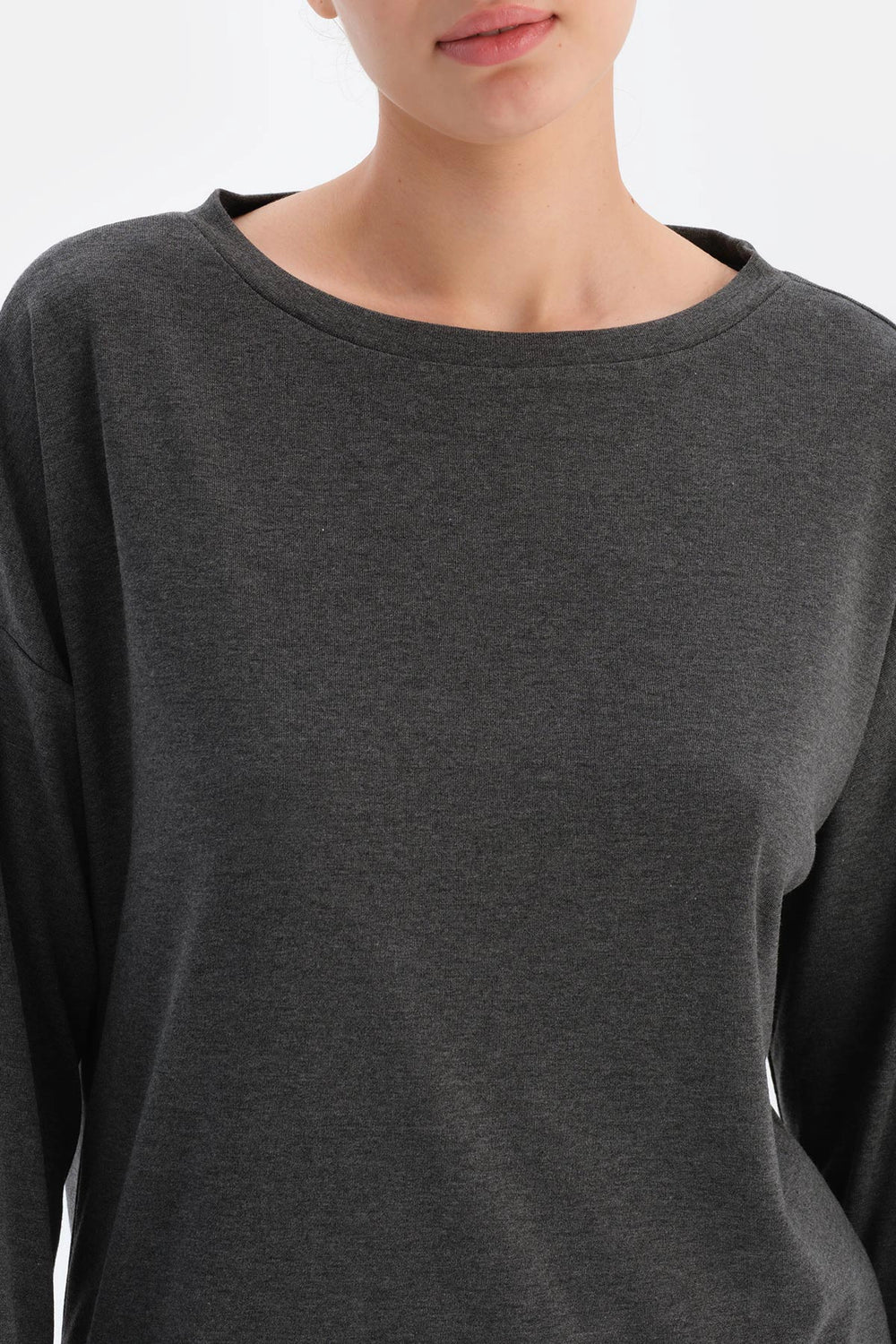 Antrasıt Kadın Bisiklet Yaka Pijama Üstü