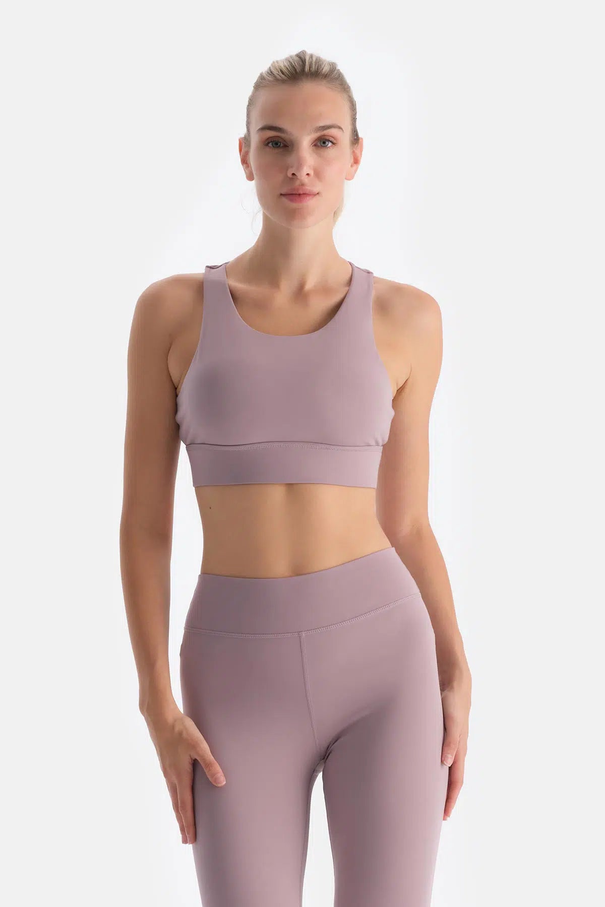 Gül Kurusu Kadın Sırt Tül Detaylı Sporcu Sütyeni