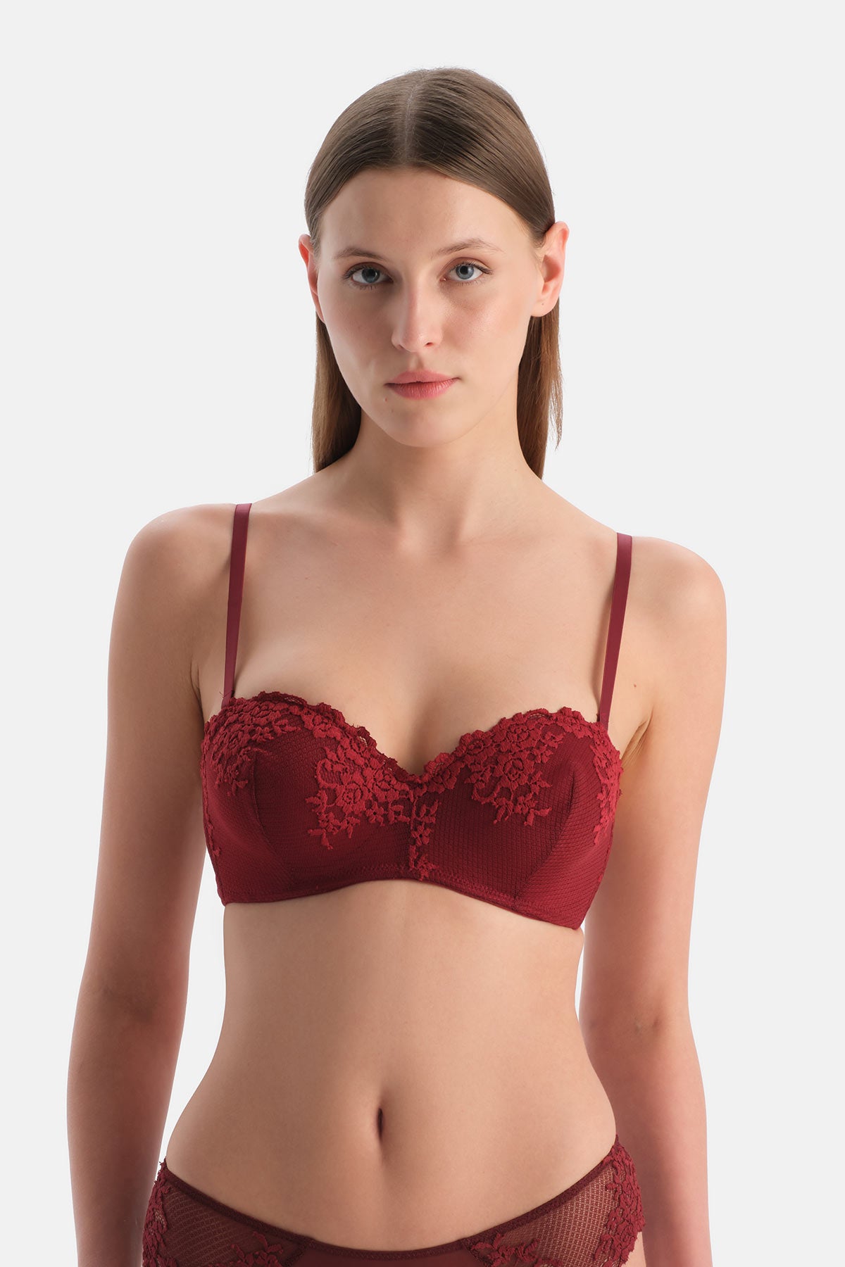 Bordo Dantel Detaylı Sütyen