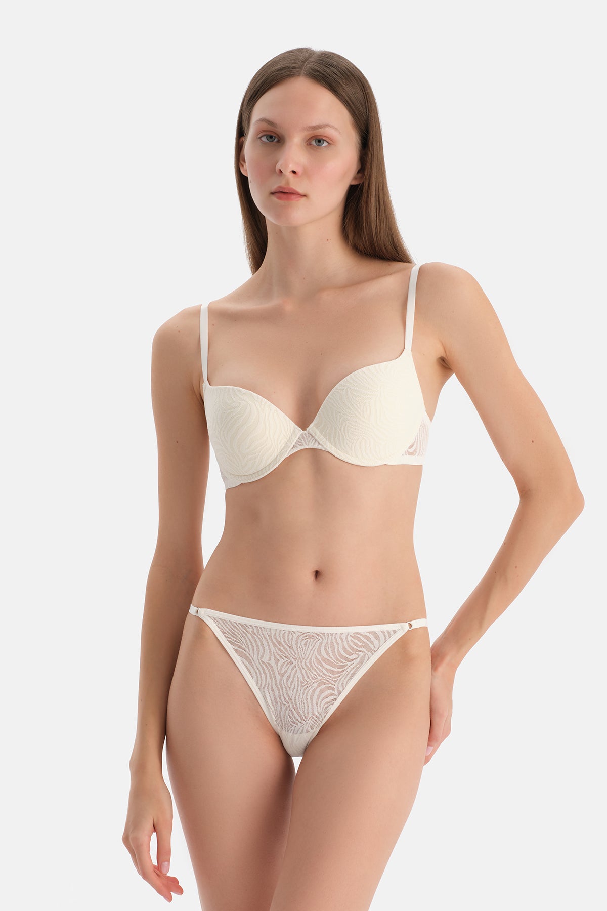 Ekru Basic Üçgen Formlu Soft Sütyen