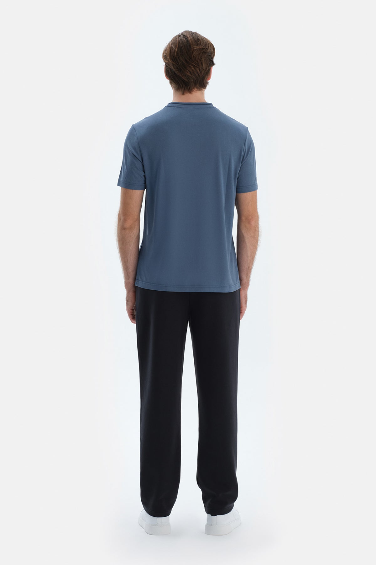 Indigo Bisiklet Yaka Kısa Kollu Regular Modal Tişört