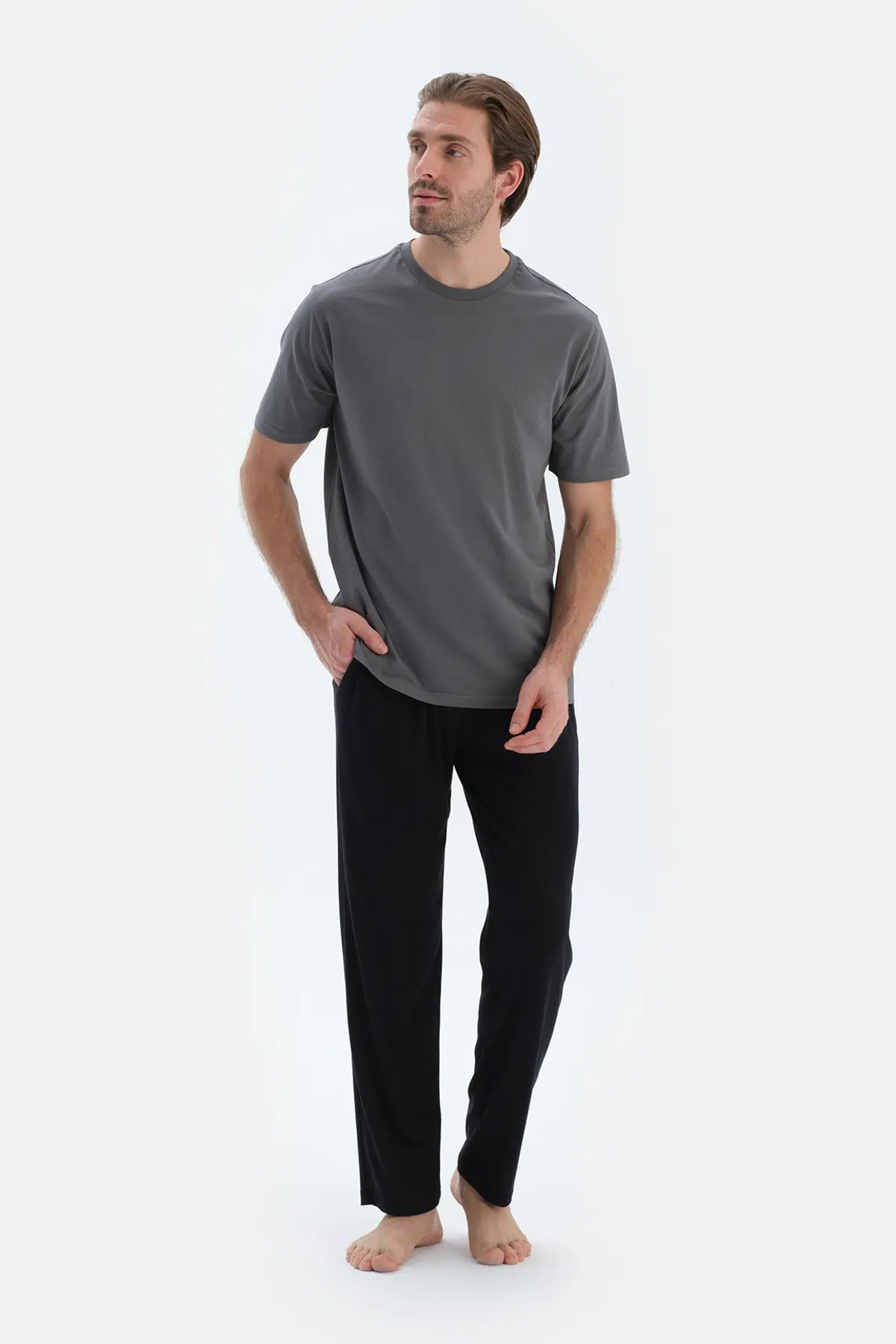 Siyah Düz Paça Penye Modal Pantolon