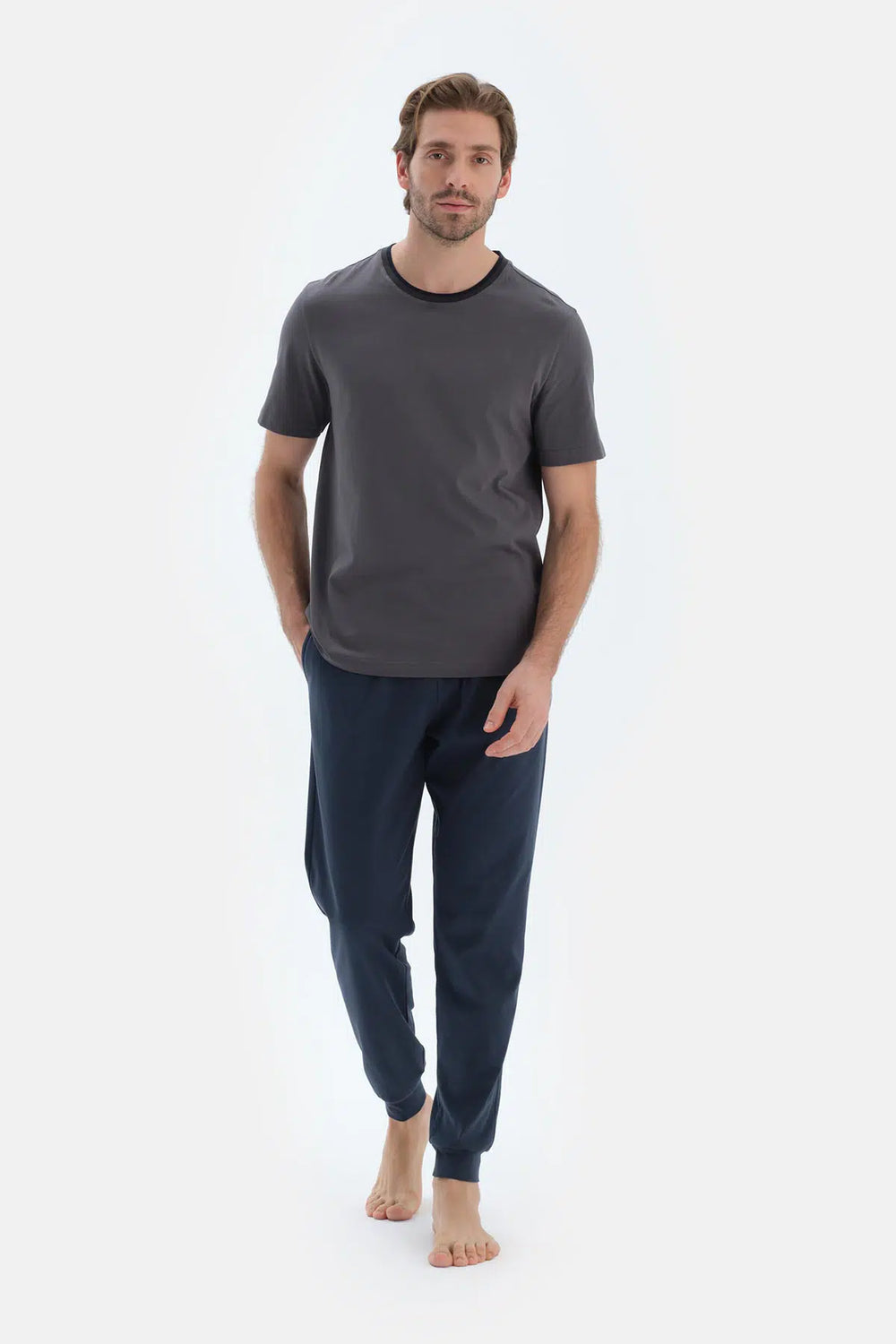 Antrasıt Kısa Kollu Dokuma Etiket Detaylı Tişört Pantolon Pijama Takımı