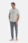 Açık Gri Kısa Kollu Baskı Detaylı Tişört Pantolon Pijama Takımı