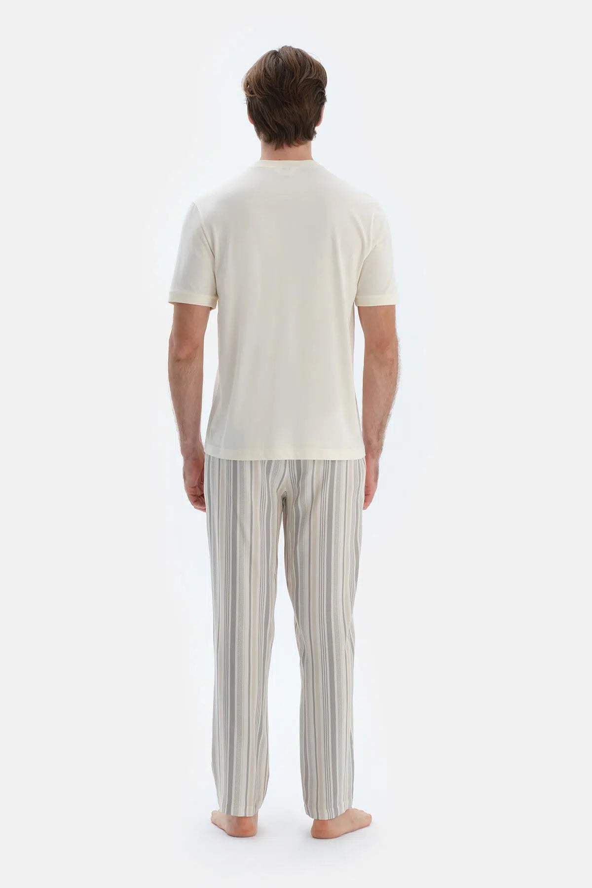 Ekru Kısa Kollu Triko Bant Detaylı Tişört Pantolon Pijama Takımı