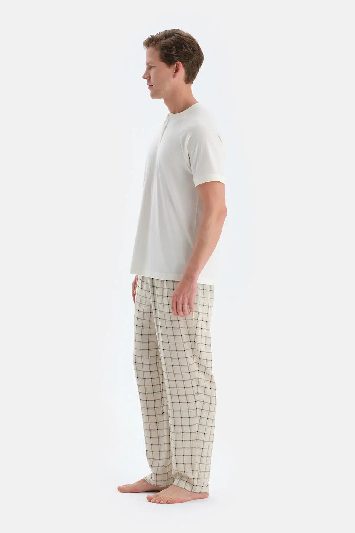 Ekru Gizli Patlı Kısa Kollu Tişört Pantolon Pijama Takımı